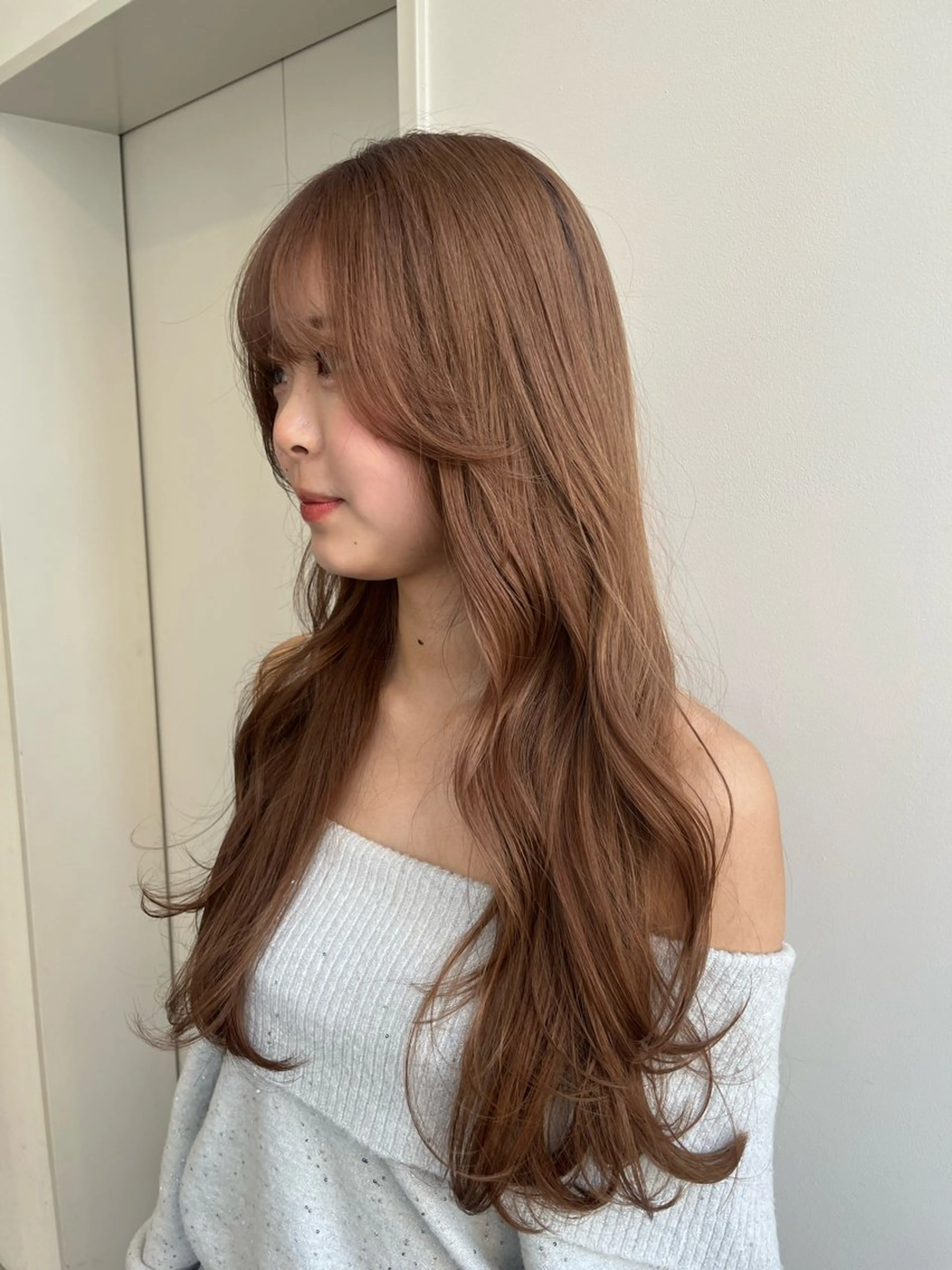 ロング カラー ベージュカラー ブリーチ ヘアカラー 暖色カラー/似合わせ カット/名古屋/辻のヘアスタイル