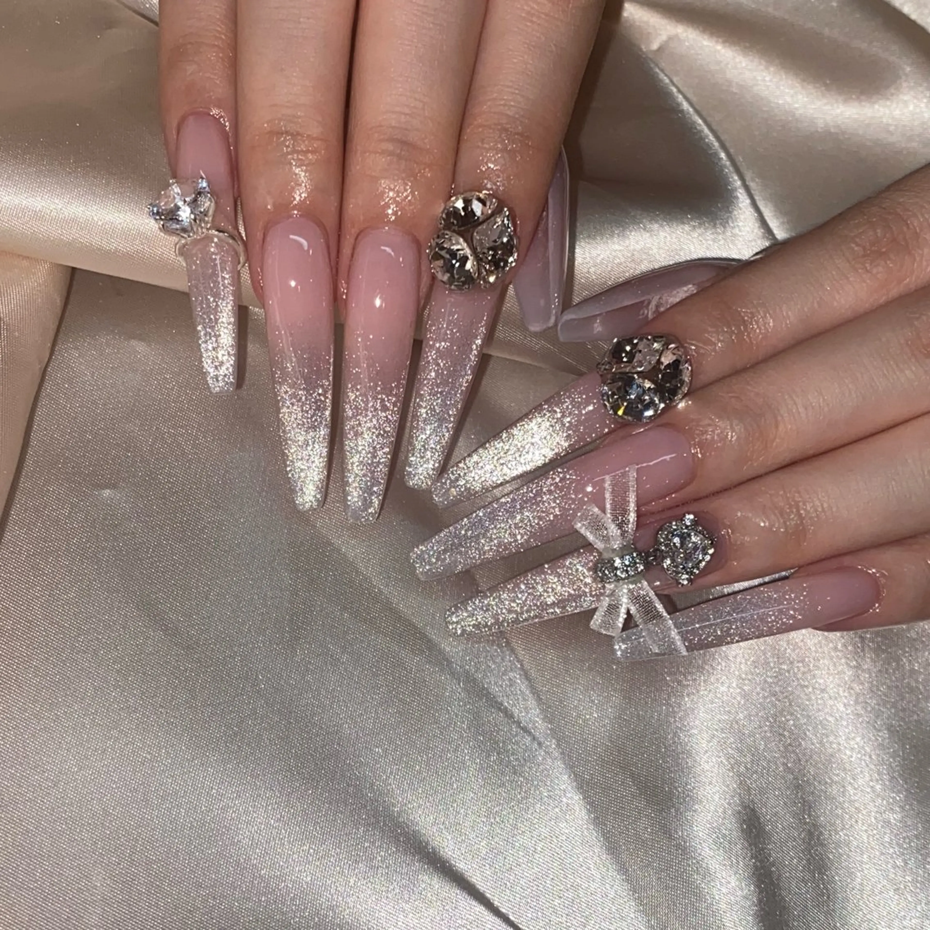 ネイル ハンドネイル la vie  Luire所属・la vie Luire ｱｽｶのネイルデザイン