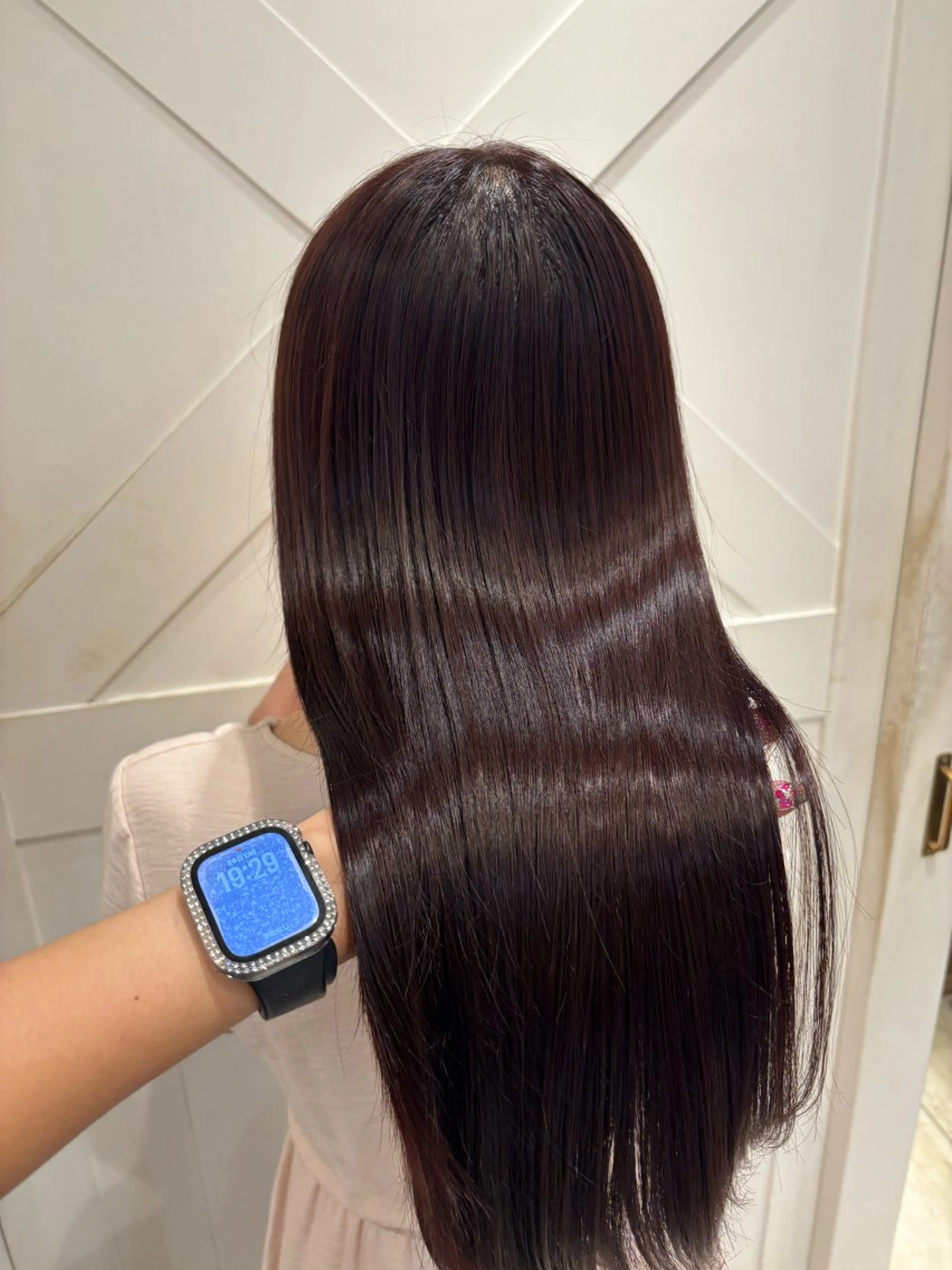 ロング ヘアカラー 横浜🎶エクステ💟 ピンク🩷なつみ🎀のヘアスタイル