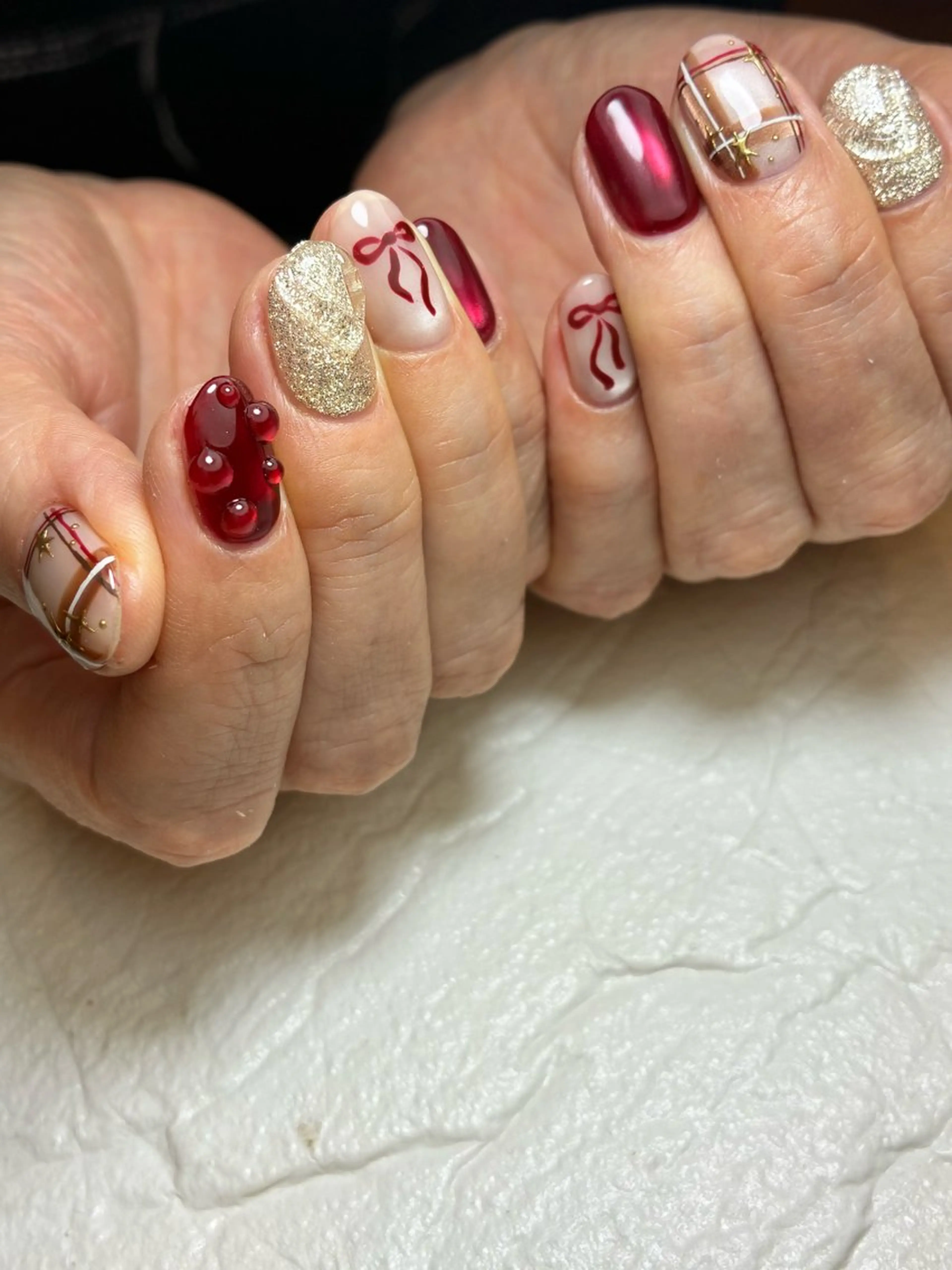 ネイル ニュアンスネイル リボン バレンタイン ハンドネイル アトリエみかん所属・MIKA 🍊のネイルデザイン