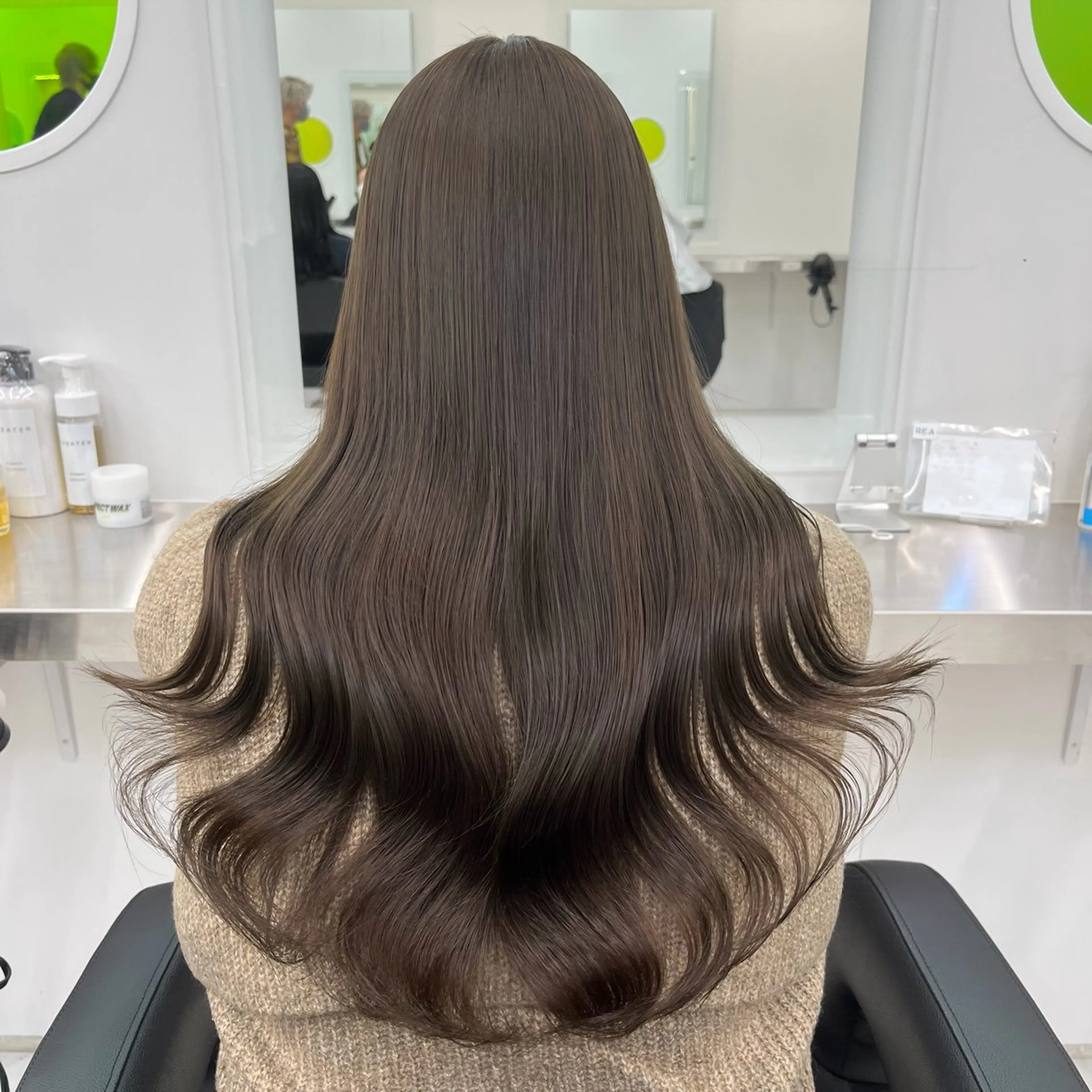 カラー ヘアカラー トリートメント ヘアセット 透明感うる艶カラー 🤍MANAMIのヘアスタイル