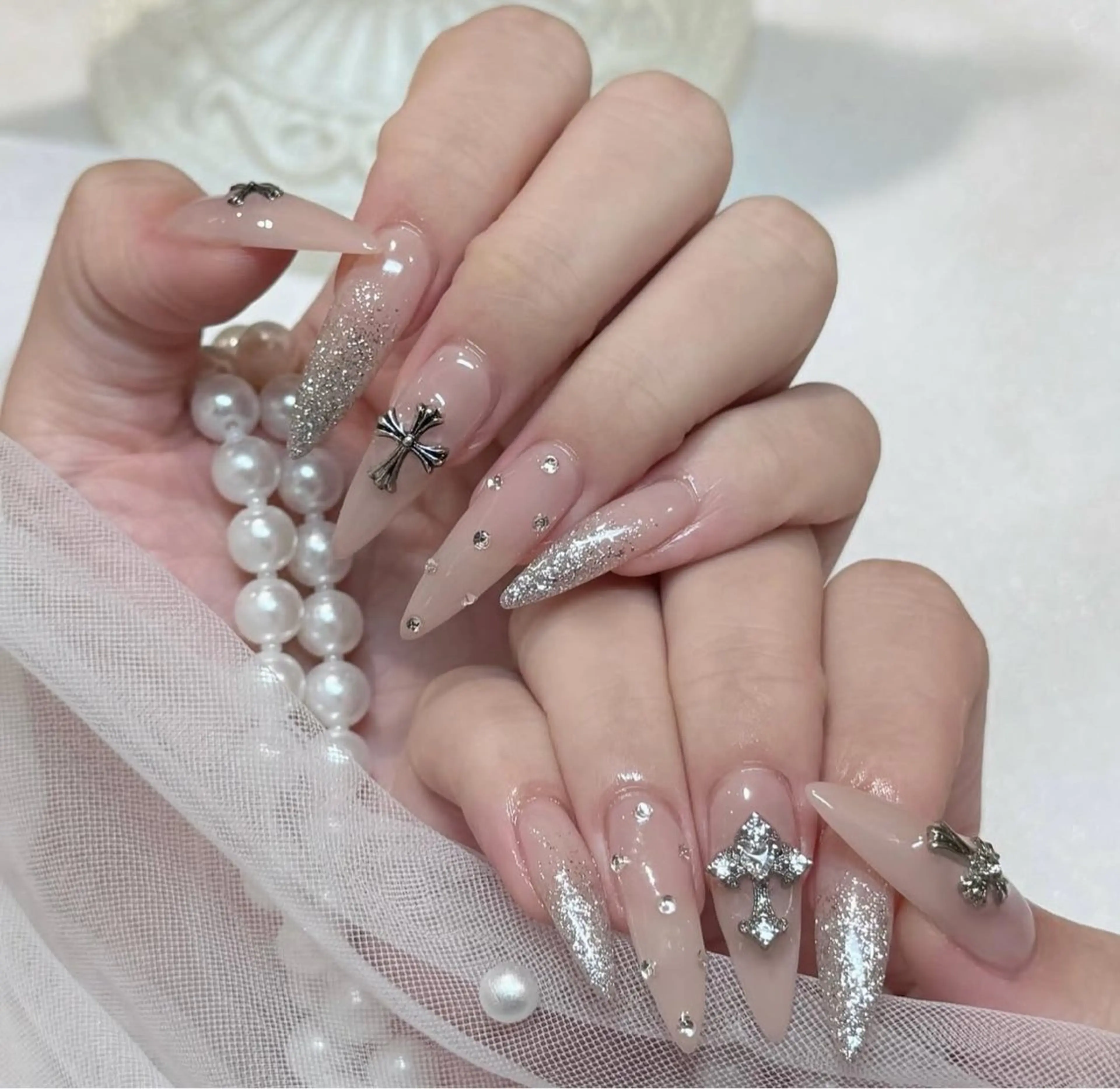 ネイル ハンドネイル MI NAILSのネイルデザイン