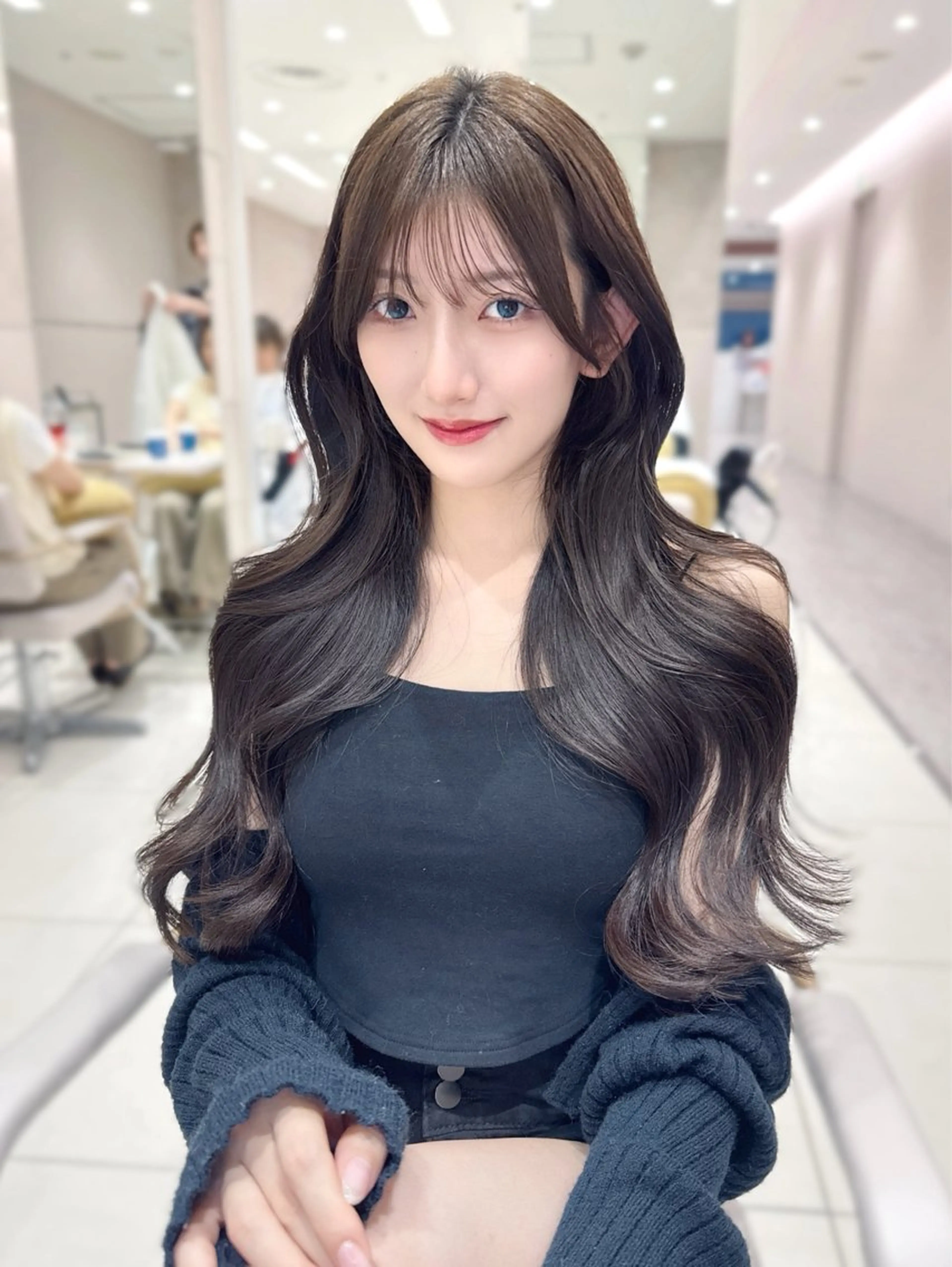 ロング カラー カット ヘアカラー トリートメント ヘッドスパ ヘアセット 韓国ヘア/レイヤー/ 顔まわり/りょーとのヘアスタイル