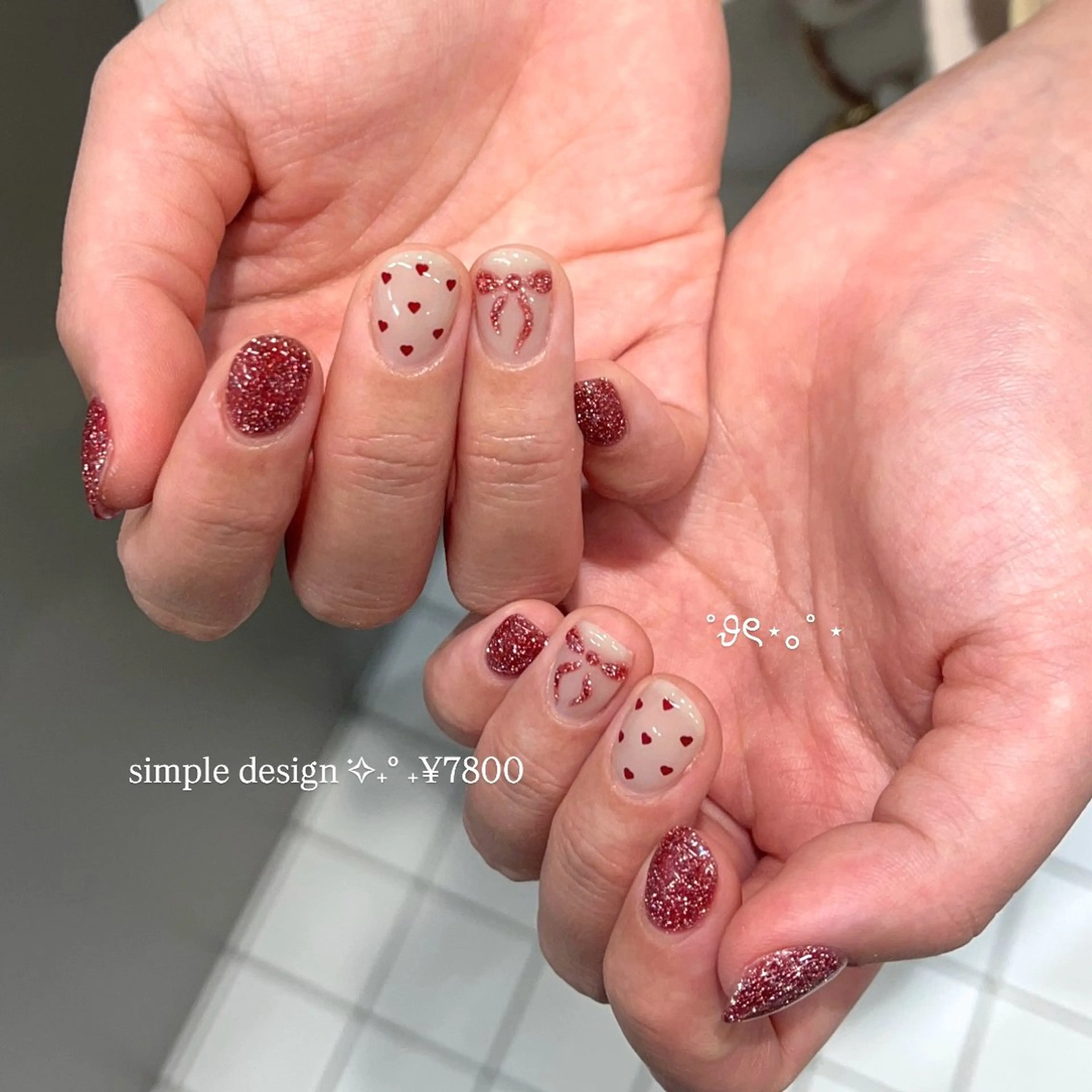 ネイル ドット キラキラネイル 赤色 リボン バレンタイン ハンドネイル eight nail 春菜のネイルデザイン