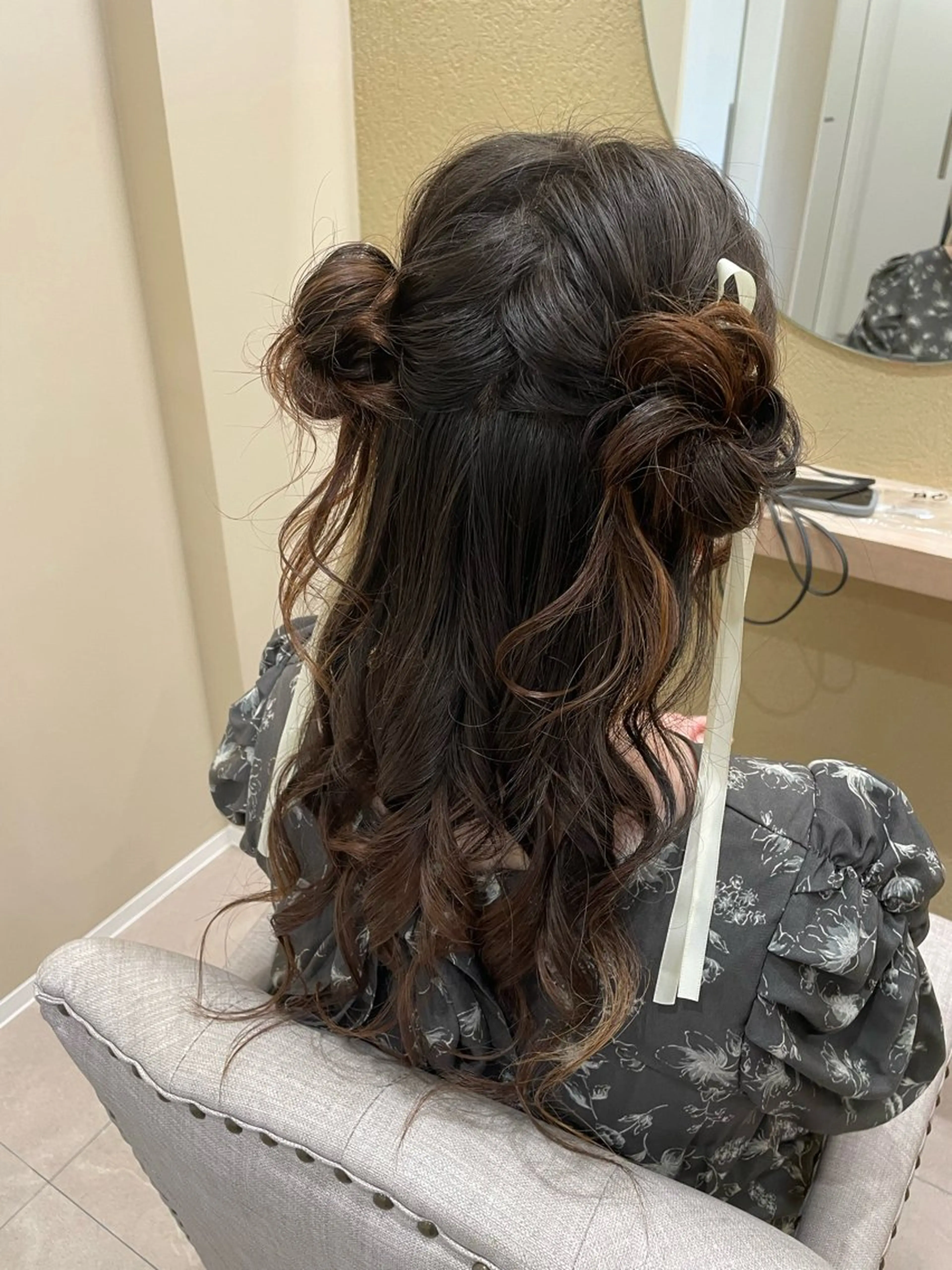 ロング ヘアアレンジ ハーフアップ ヘアセット 大賀 祐未のヘアスタイル