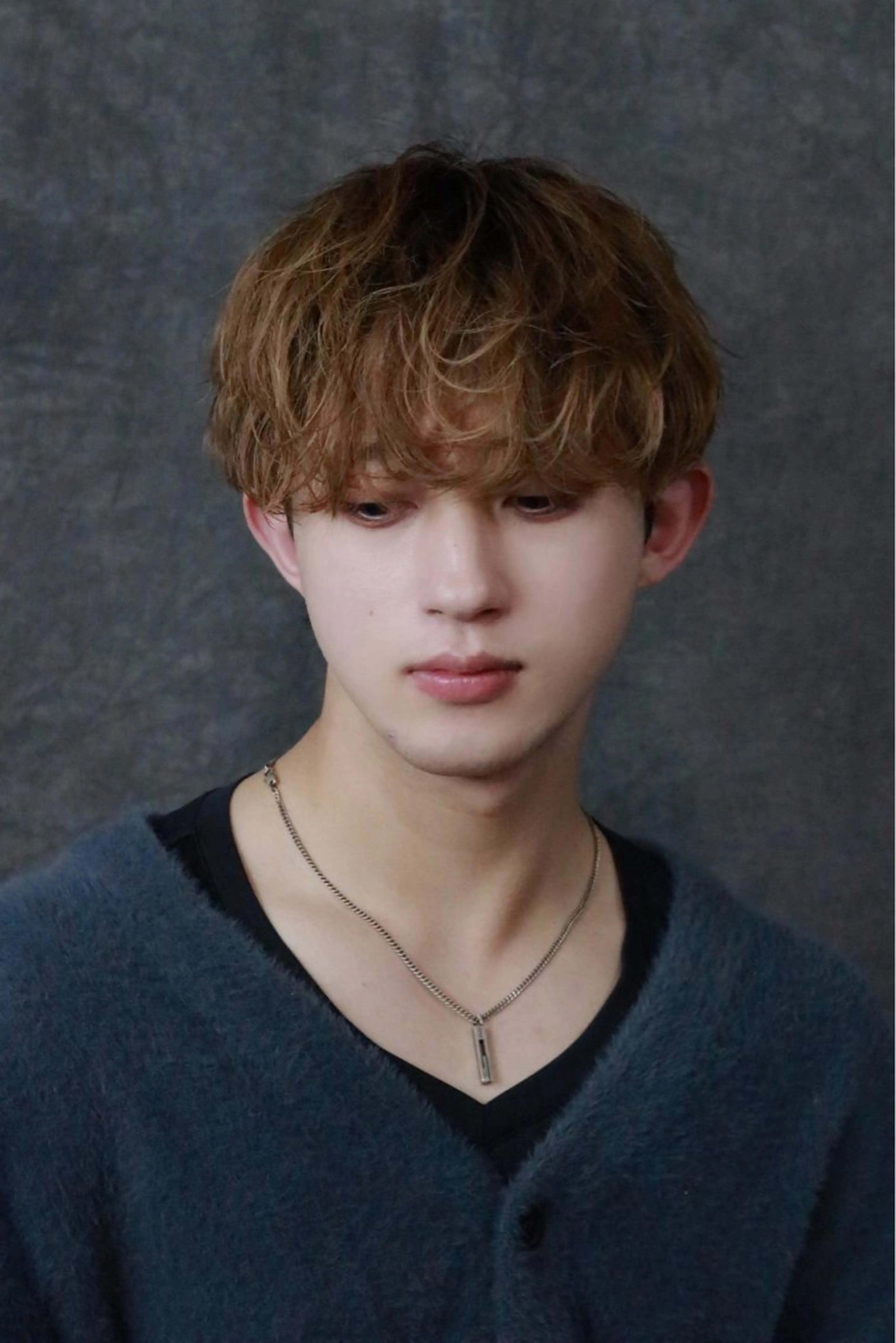 カラー パーマ メンズ カット ヘアカラー パーマ RACCOON.TOKYO 渋谷店所属・メンズカット🐺 パーマ特化🔥舜のヘアスタイル