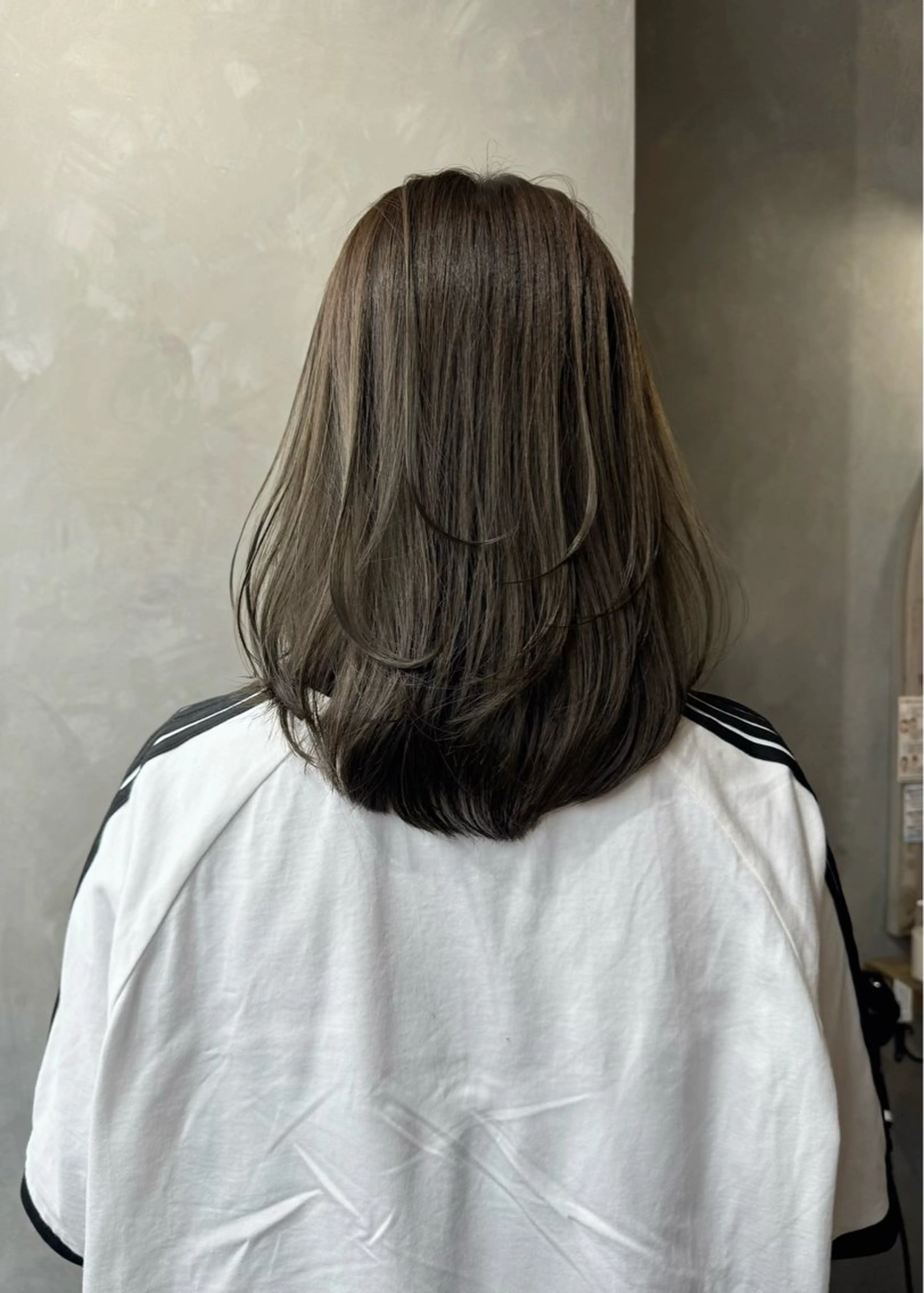 ミディアム レイヤーカット 清水 健吏/ 韓国ヘア/レイヤーのヘアスタイル