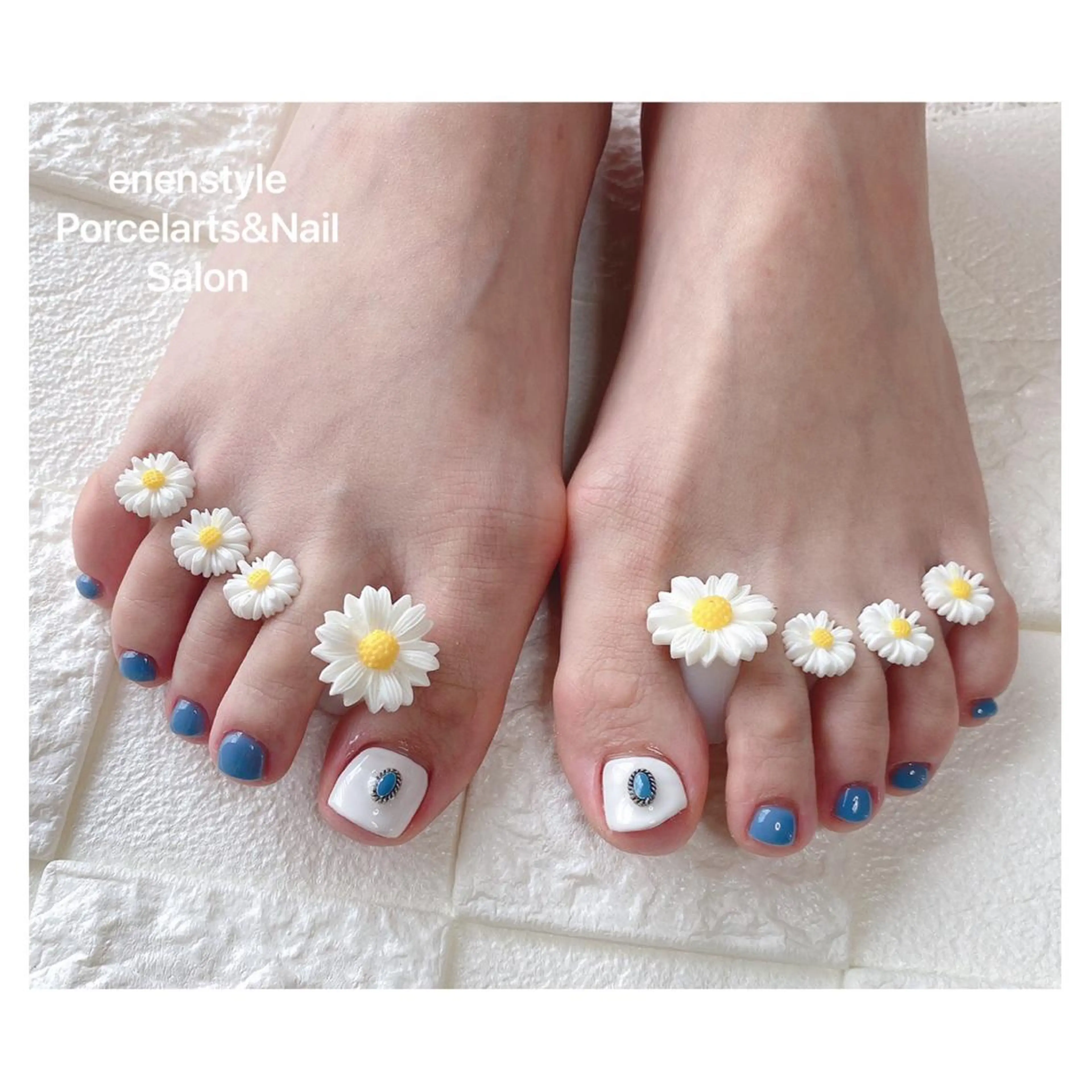 ショート ネイル 👑enen style👑のネイルデザイン