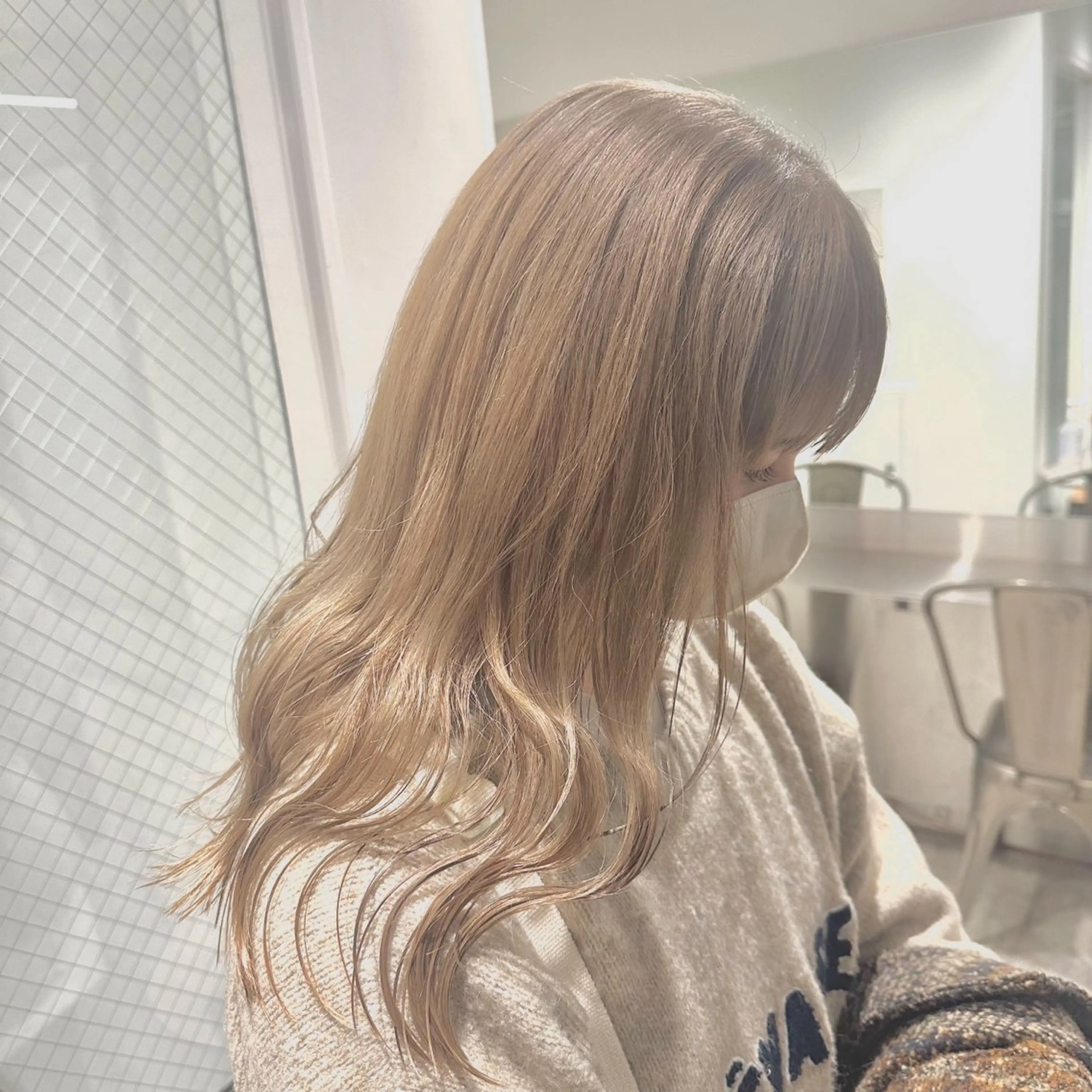 ロング カラー ヘアカラー ハイトーン･髪質改善 MIOKAのヘアスタイル