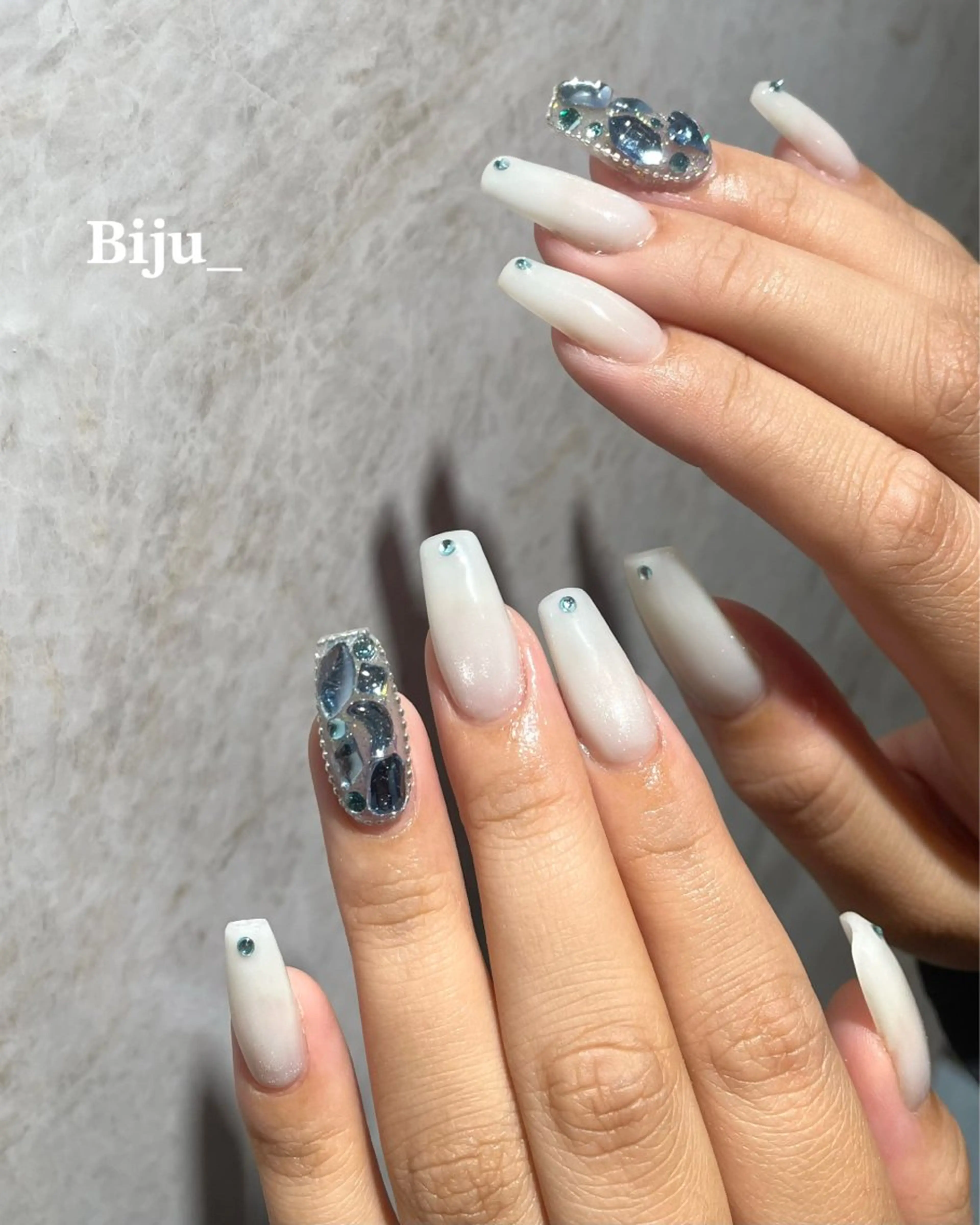 ネイル ハンドネイル Biju_所属・Biju_ (ビジュアンダー)のネイルデザイン