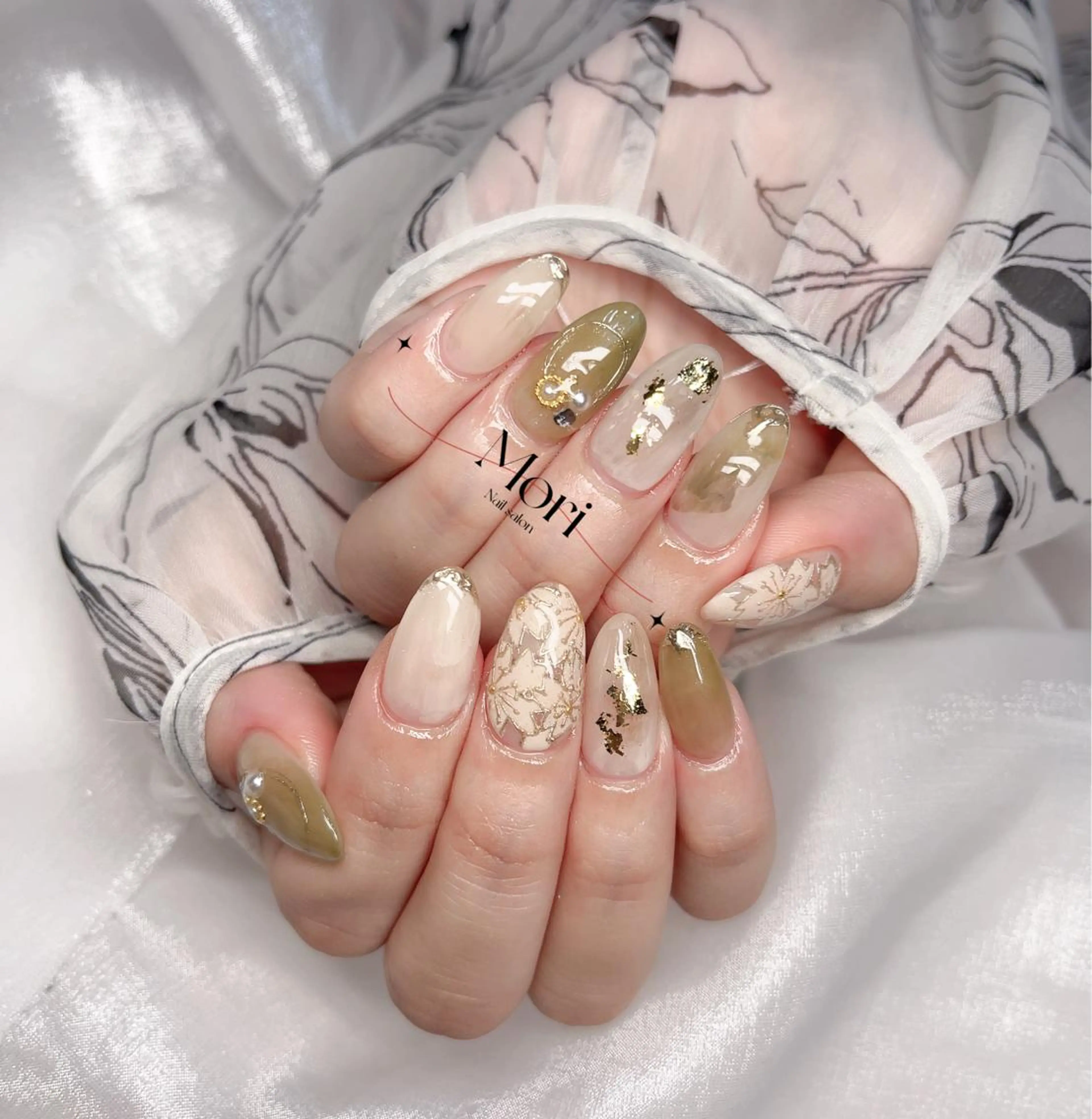 ネイル ハンドネイル 森 ネイルサロンのネイルデザイン