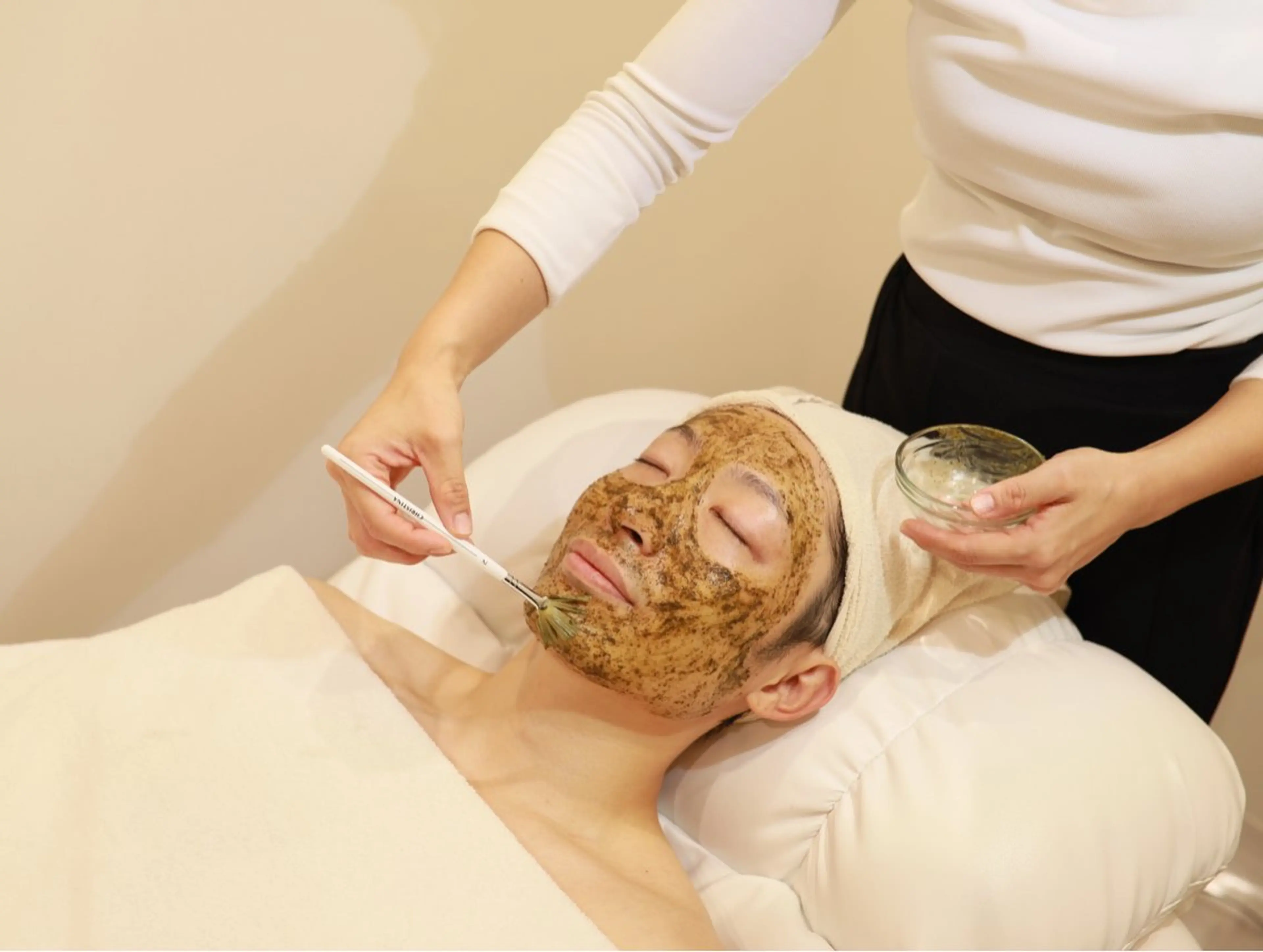 メンズ ガレリア　エステ　名駅所属・シオダ チコトのエステ・リラクイメージ