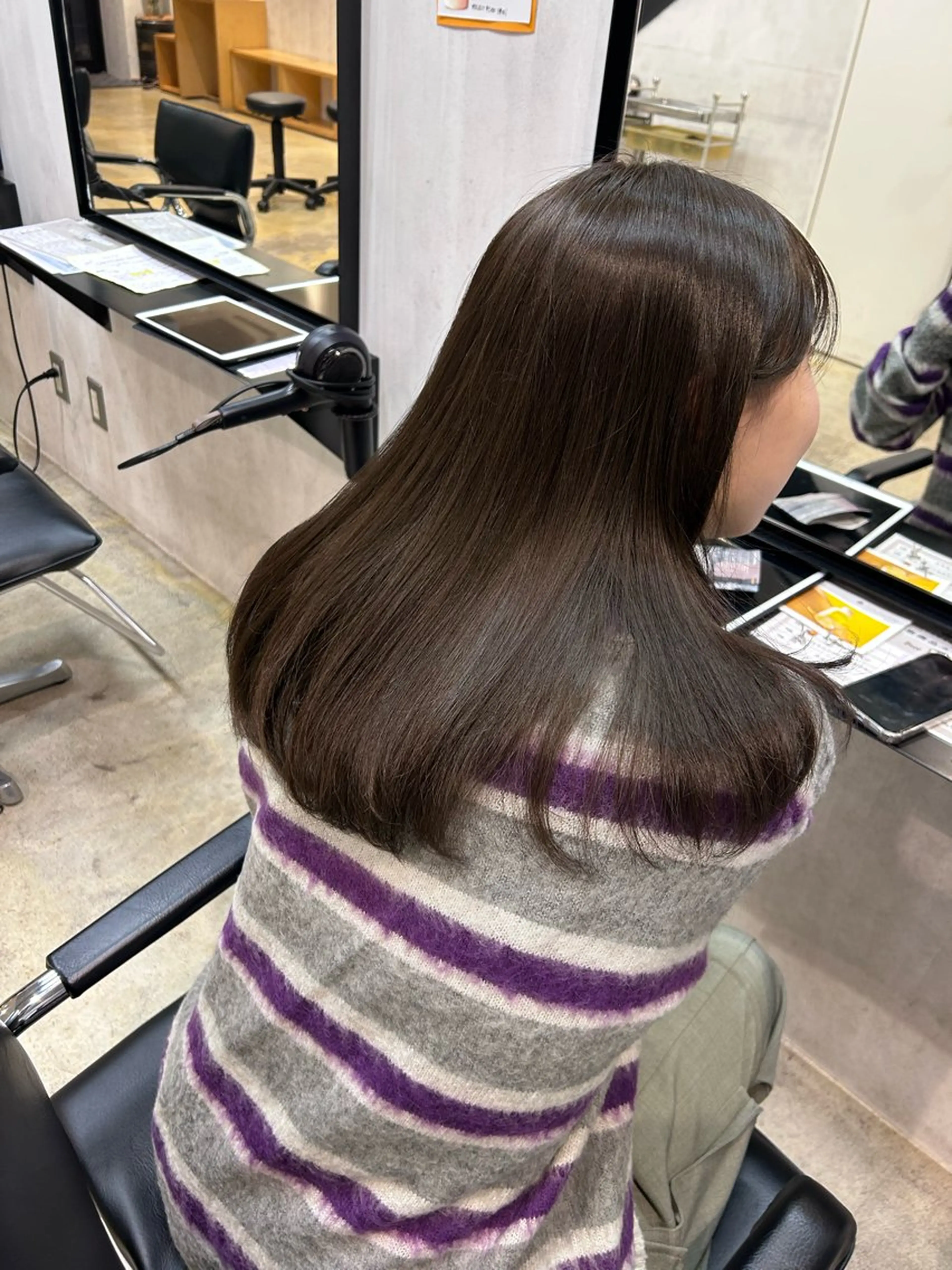 〖ミニモ学割〗〖平日限定✨〗ワンカラー＋質感補整 2 stepトリートメントの写真