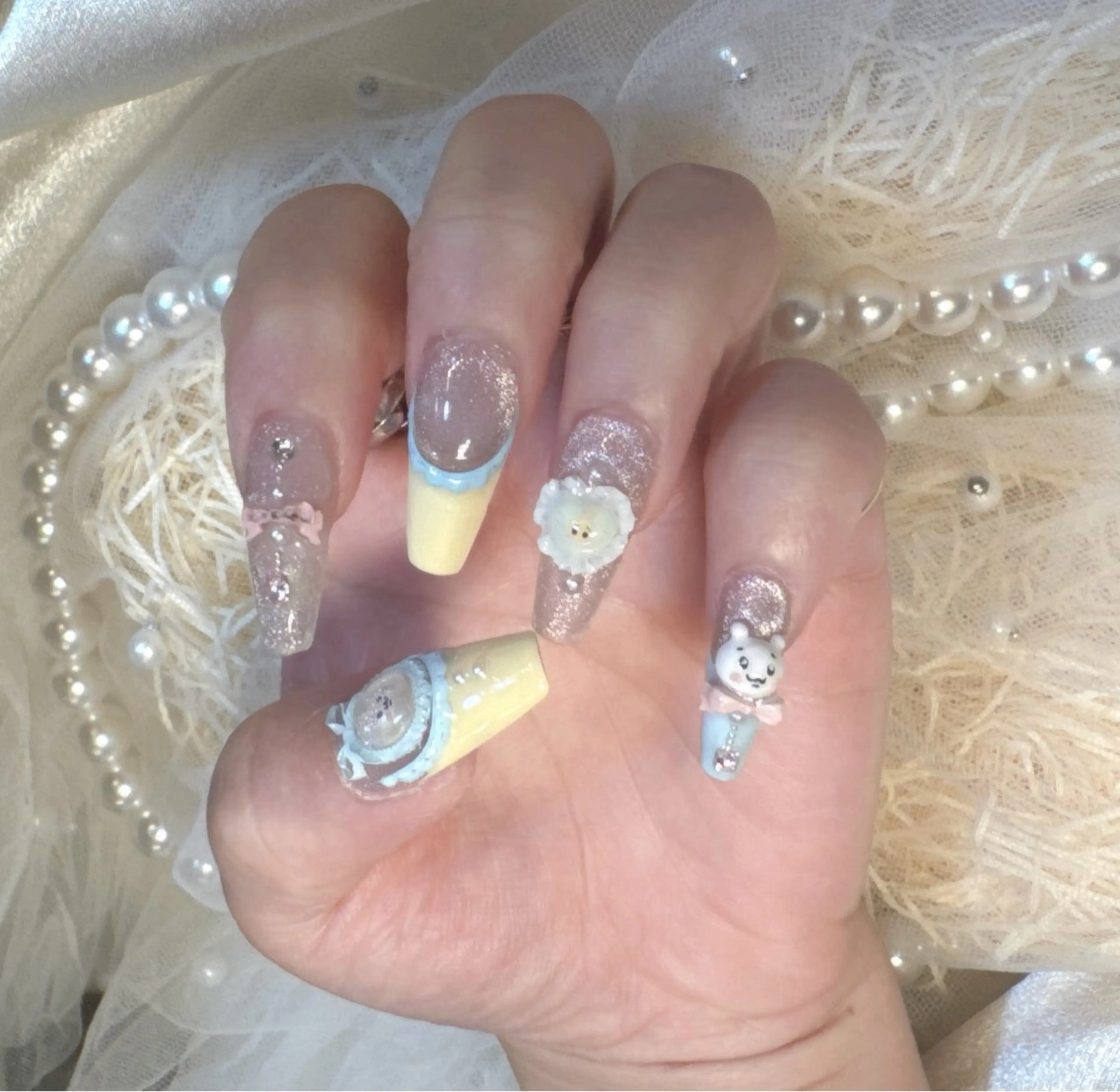 ネイル アートネイル キラキラネイル 韓国ネイル 持ち込み リセス 高田馬場のネイルデザイン