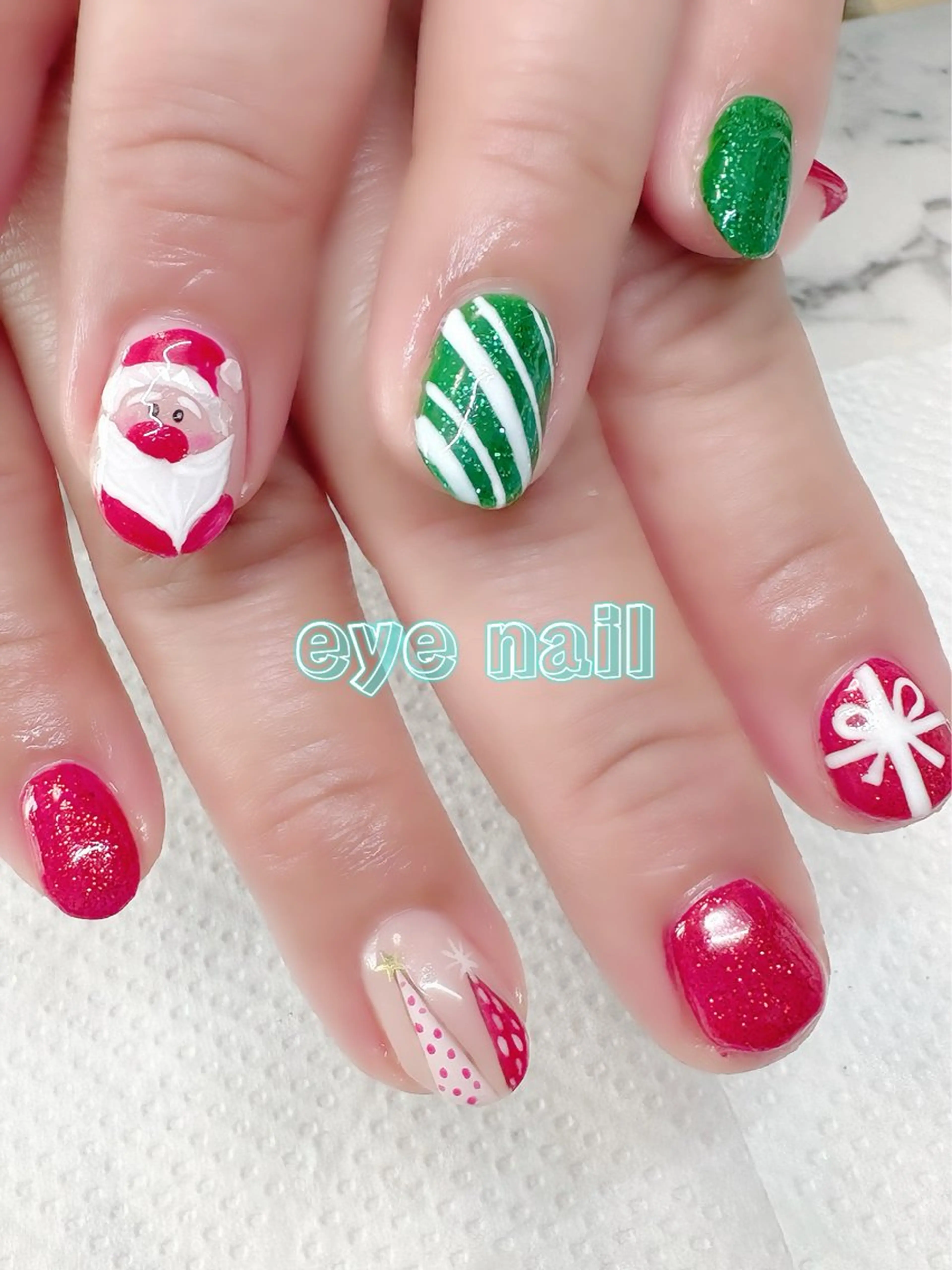 ネイル 冬ネイル クリスマス ハンドネイル Eye nailのネイルデザイン