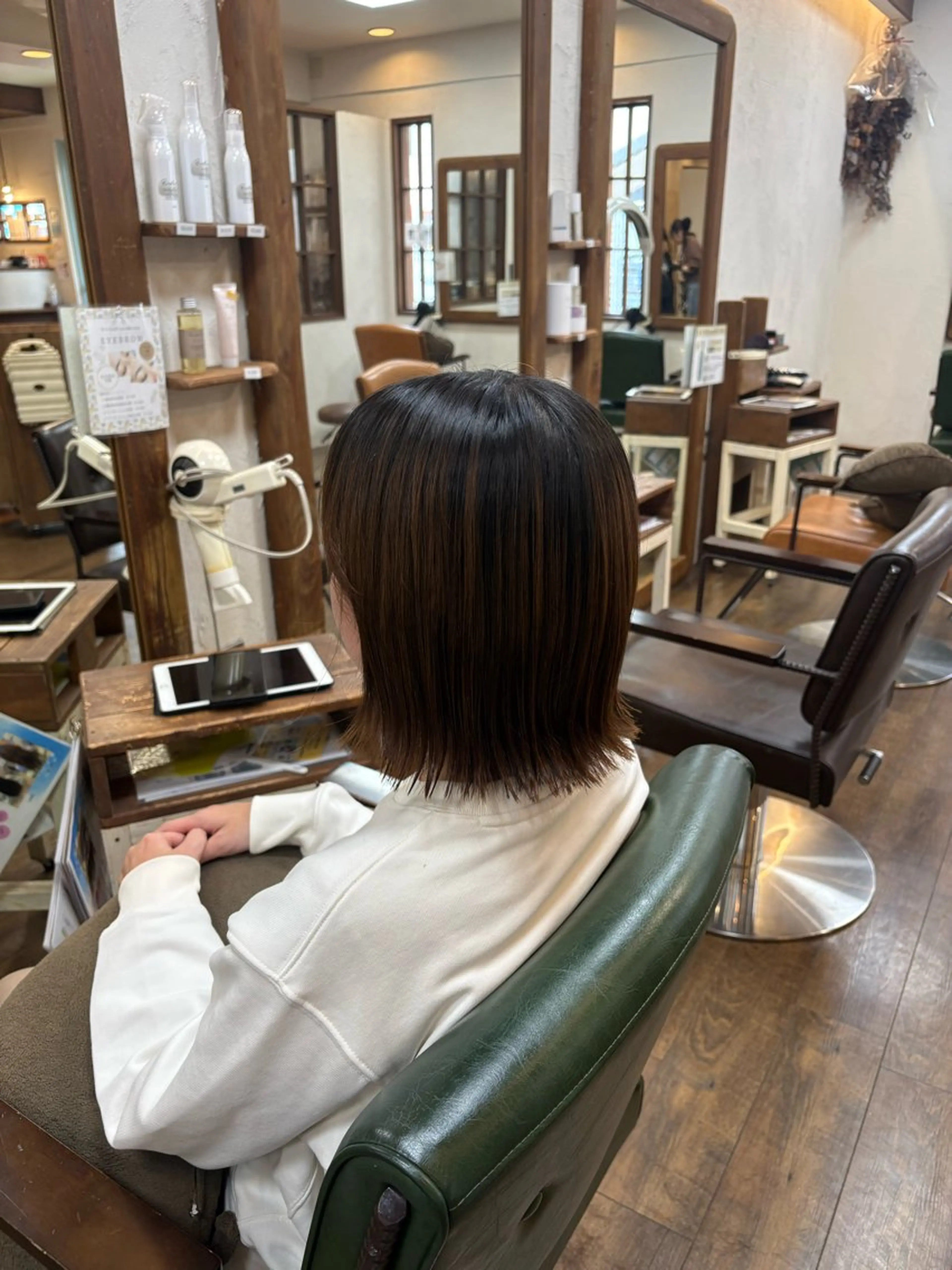 ショート ボブ 元山 ショート艶カラー🍀のヘアスタイル