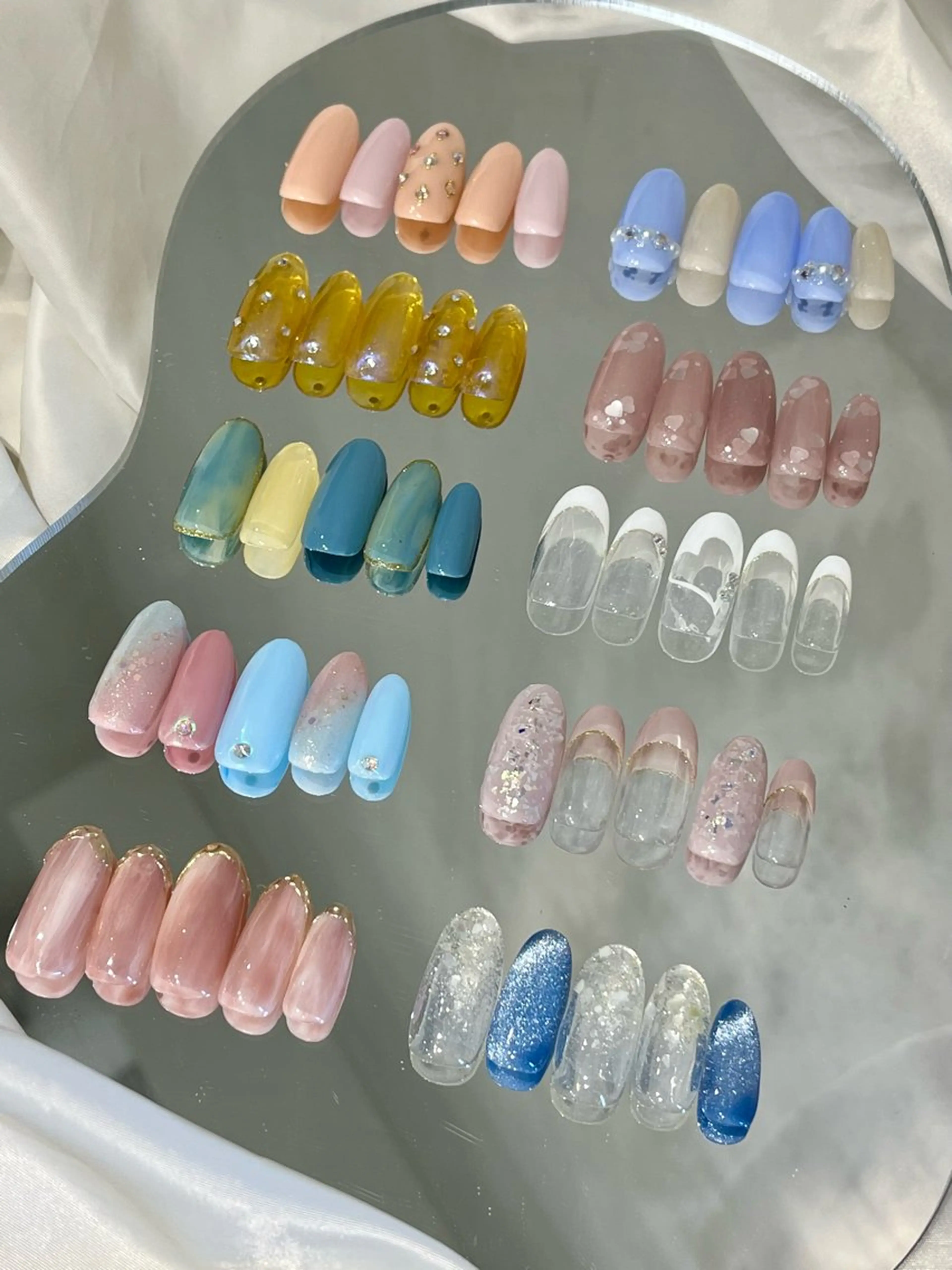 ネイル Rizm secret所属・hitomi ︎✿のネイルデザイン