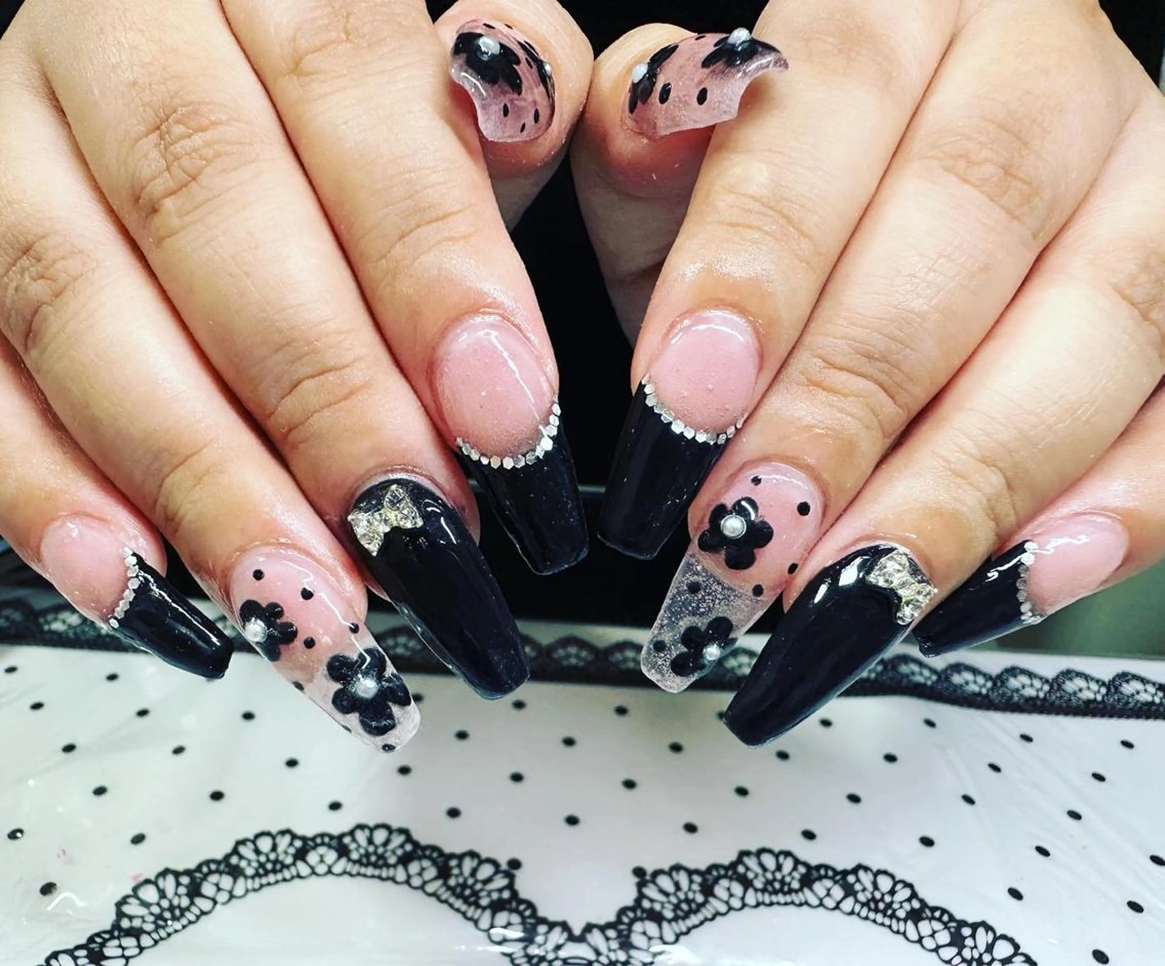 ロング ネイル 持ち込み スカルプネイル grace グレースのネイルデザイン