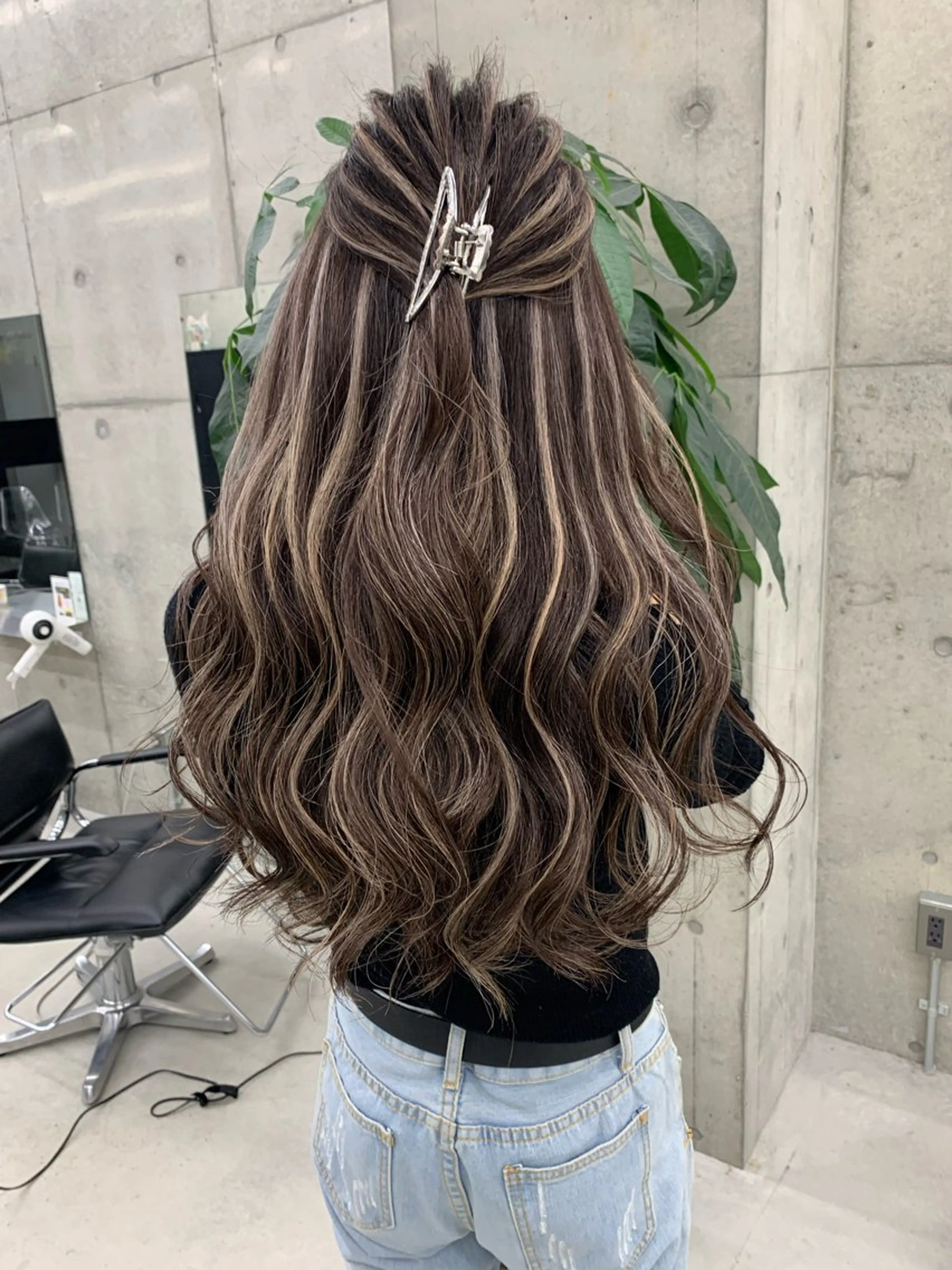 カラー ハイライトカラー ENGOL 名古屋栄所属・萩野下 かきのヘアスタイル