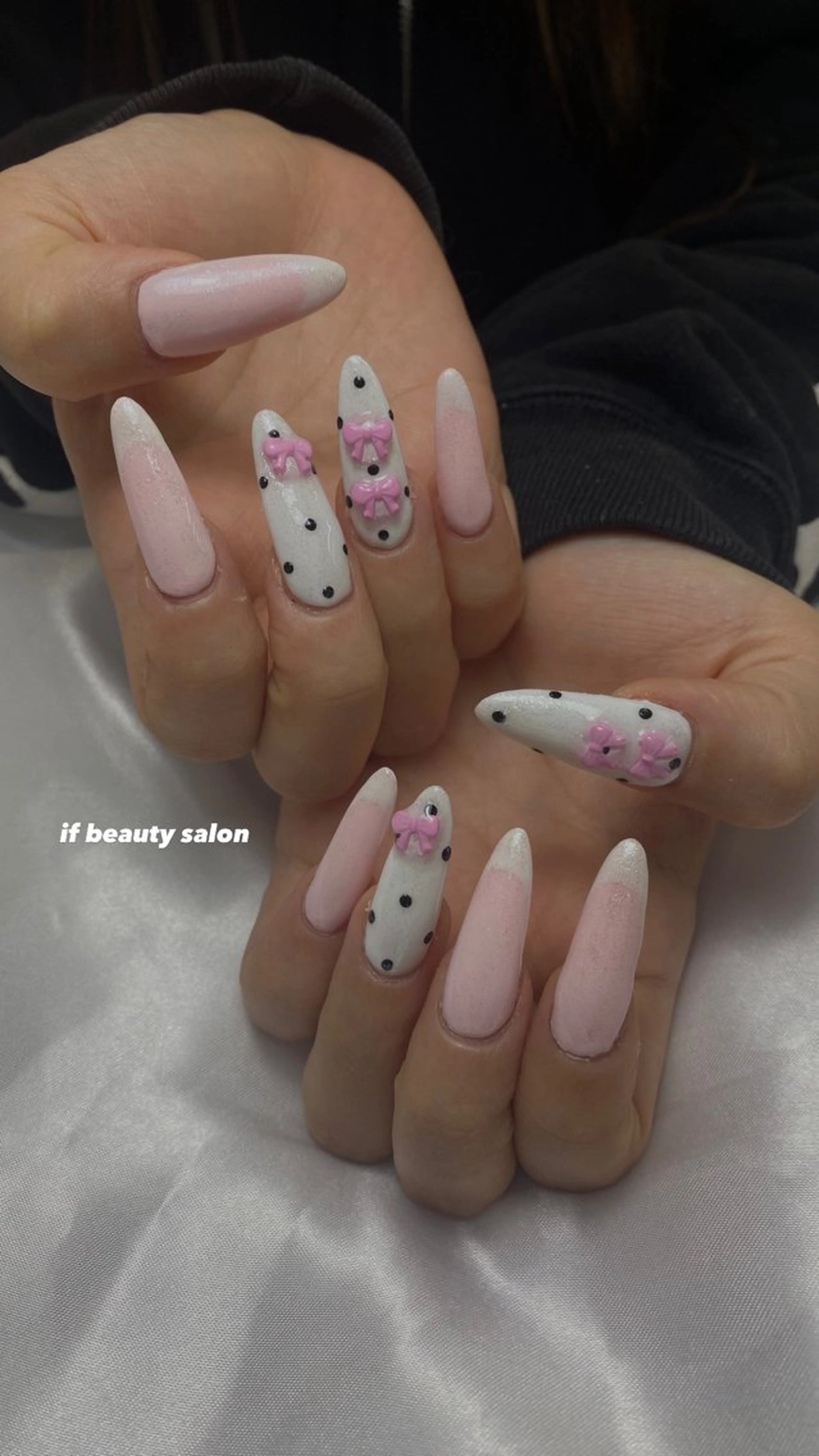 ネイル ドット フレンチネイル 持ち込み ネイルチップ イフビューティ Yuimiのネイルデザイン