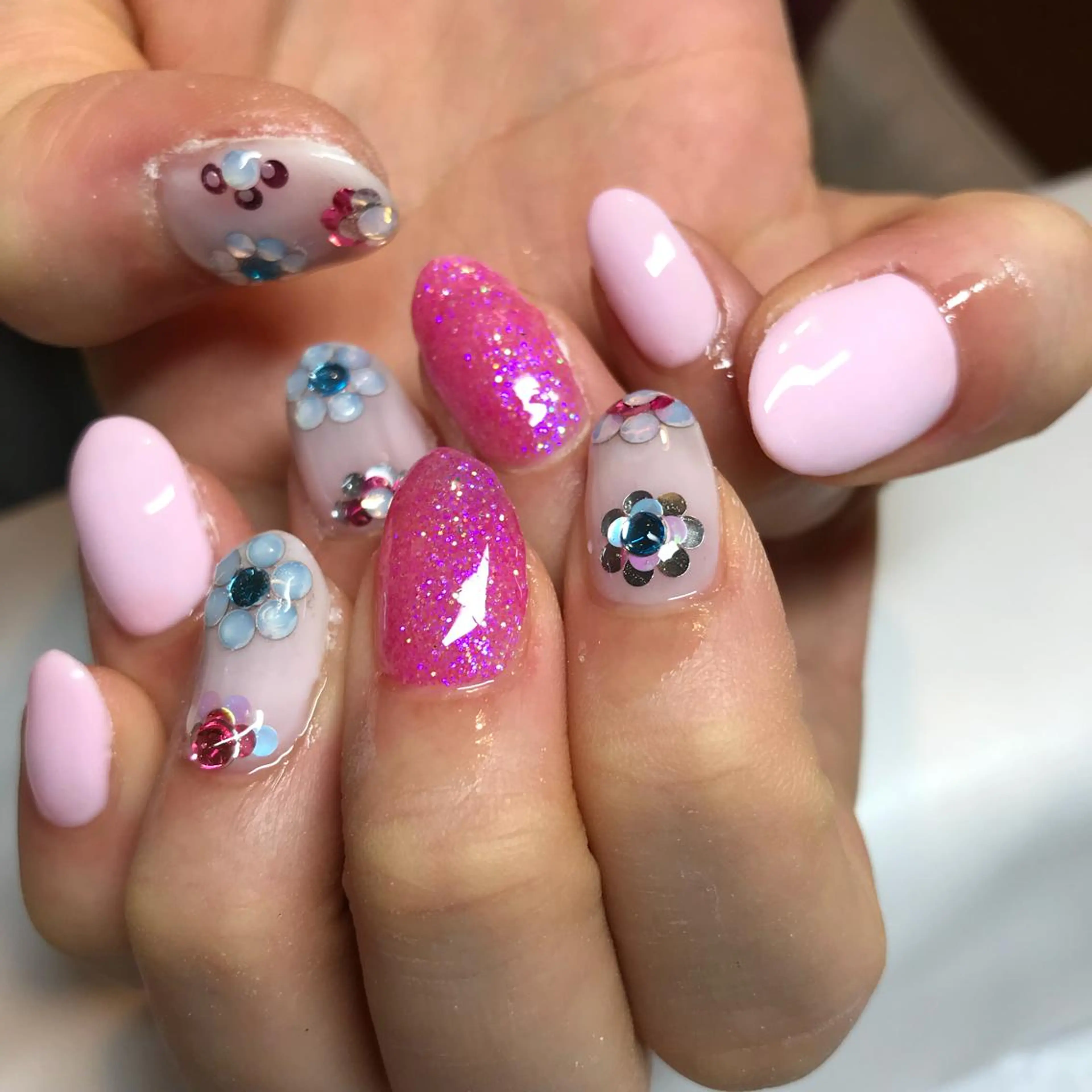 ネイル maggienail所属・Maggie Nagisaのネイルデザイン
