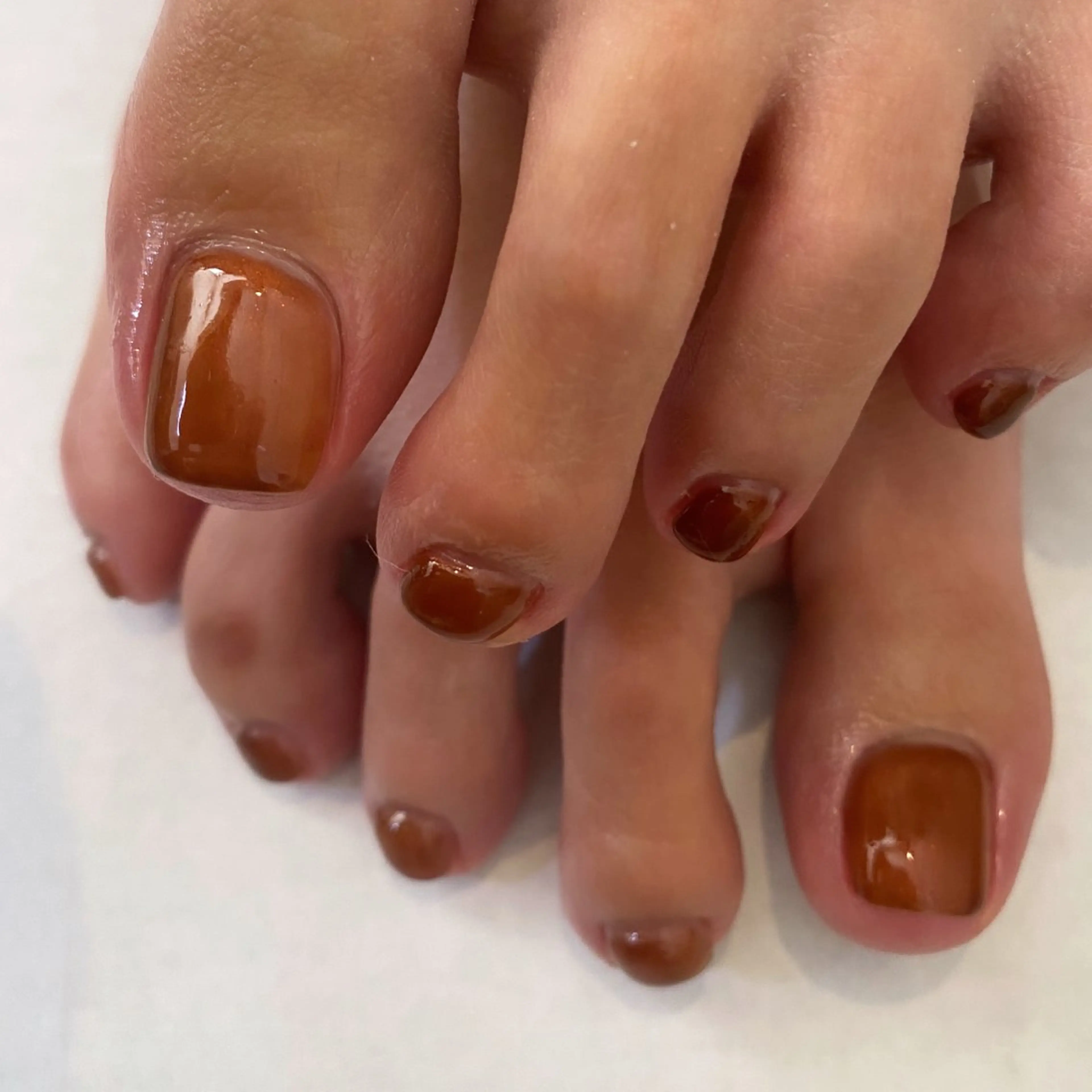 ネイル フットネイル ワンカラーネイル jute nail〈ジュートネイル〉所属・jute nail 〈ジュートネイル〉のネイルデザイン