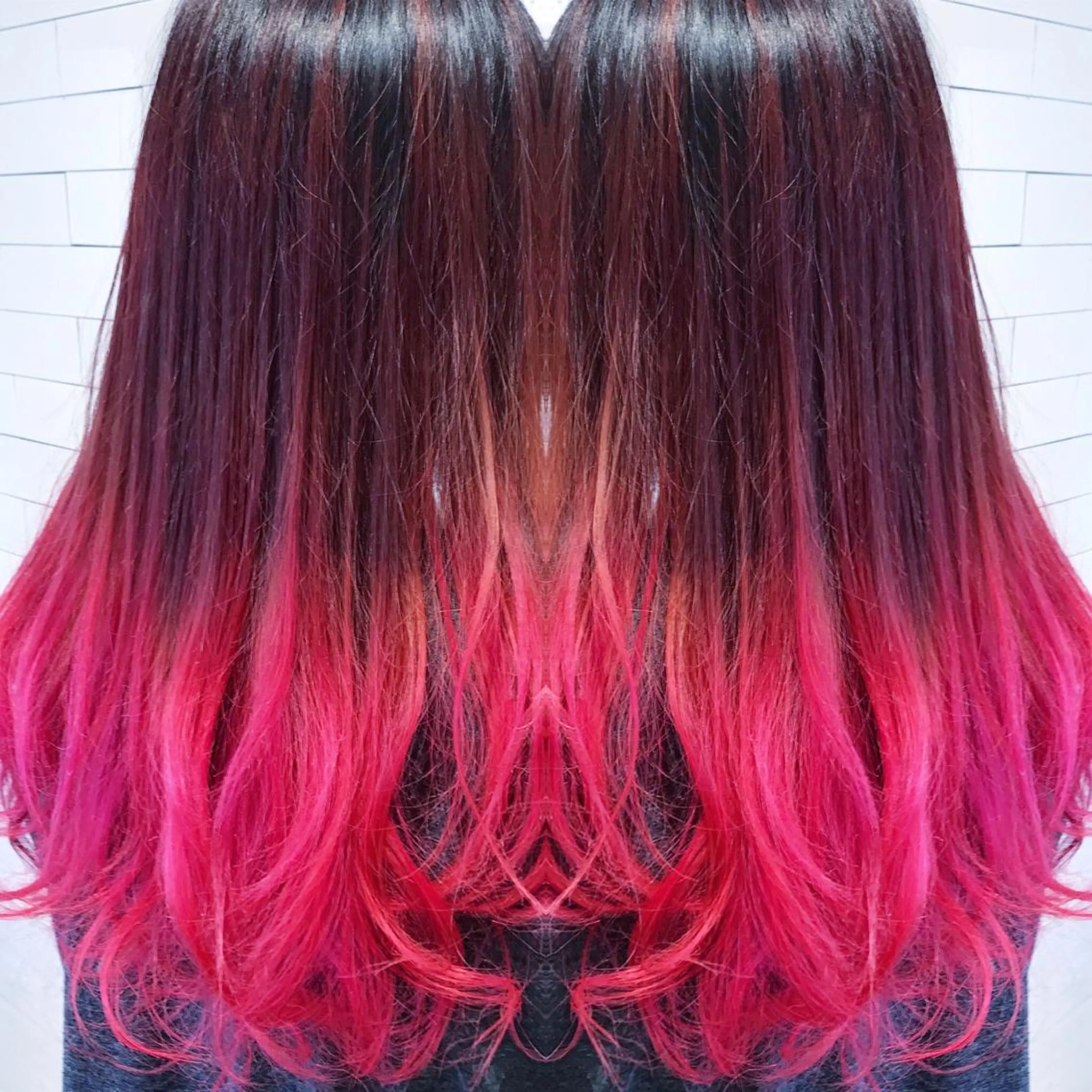 ロング カラー グラデーションカラー 及川シゲル 髪質改善講師のヘアスタイル