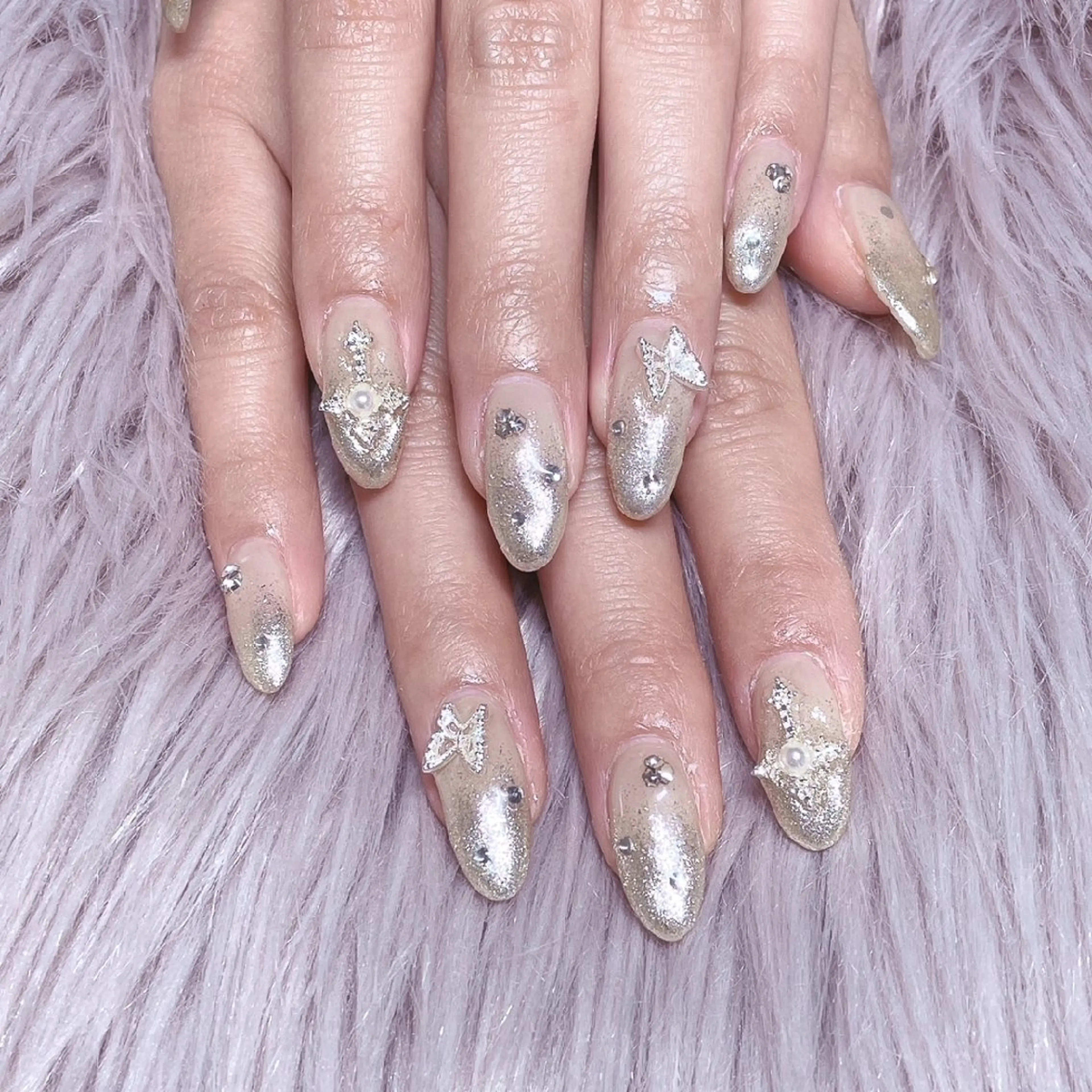 ネイル 稲垣 江梨花のネイルデザイン