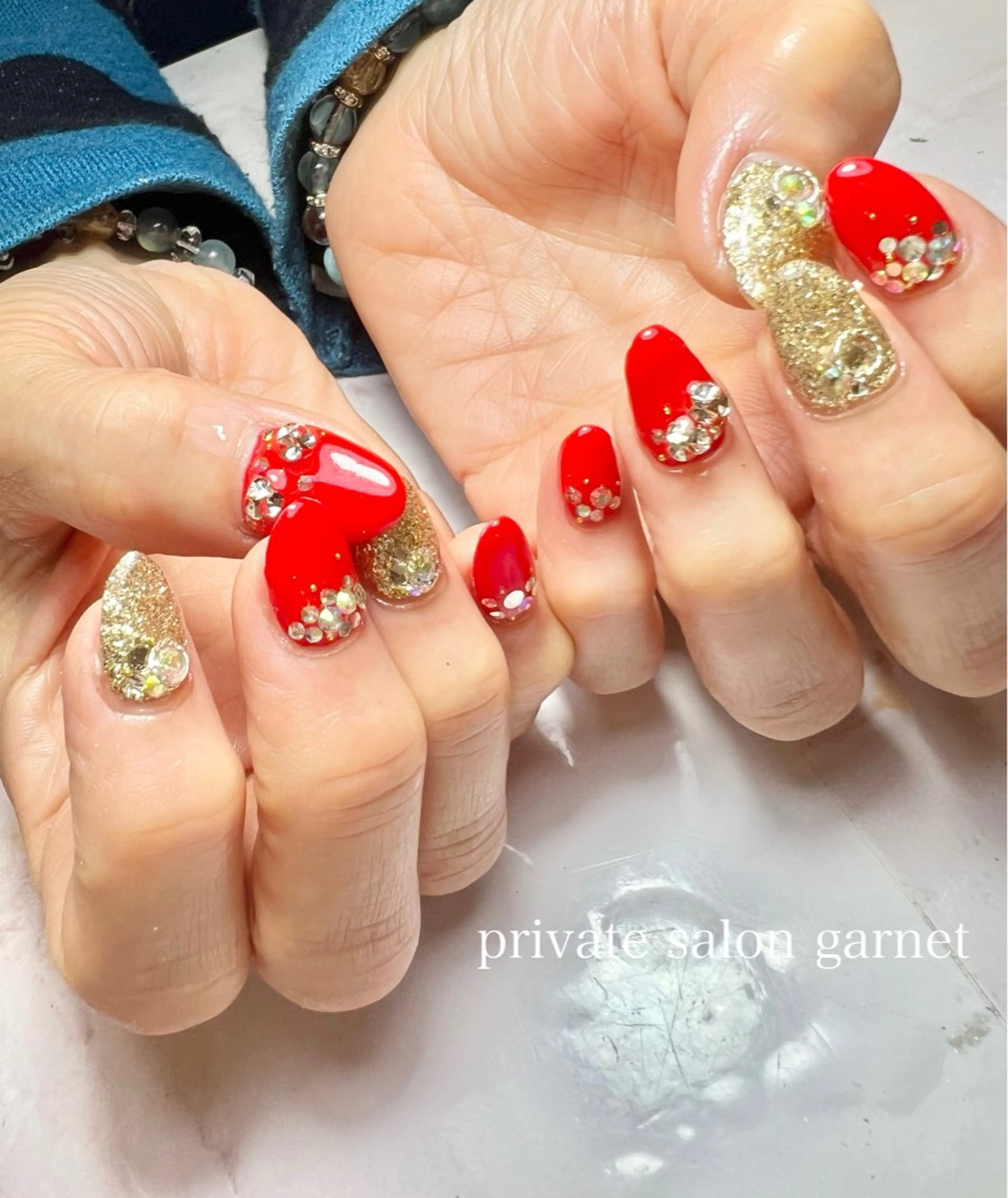ネイル キラキラネイル Garnet nailのネイルデザイン