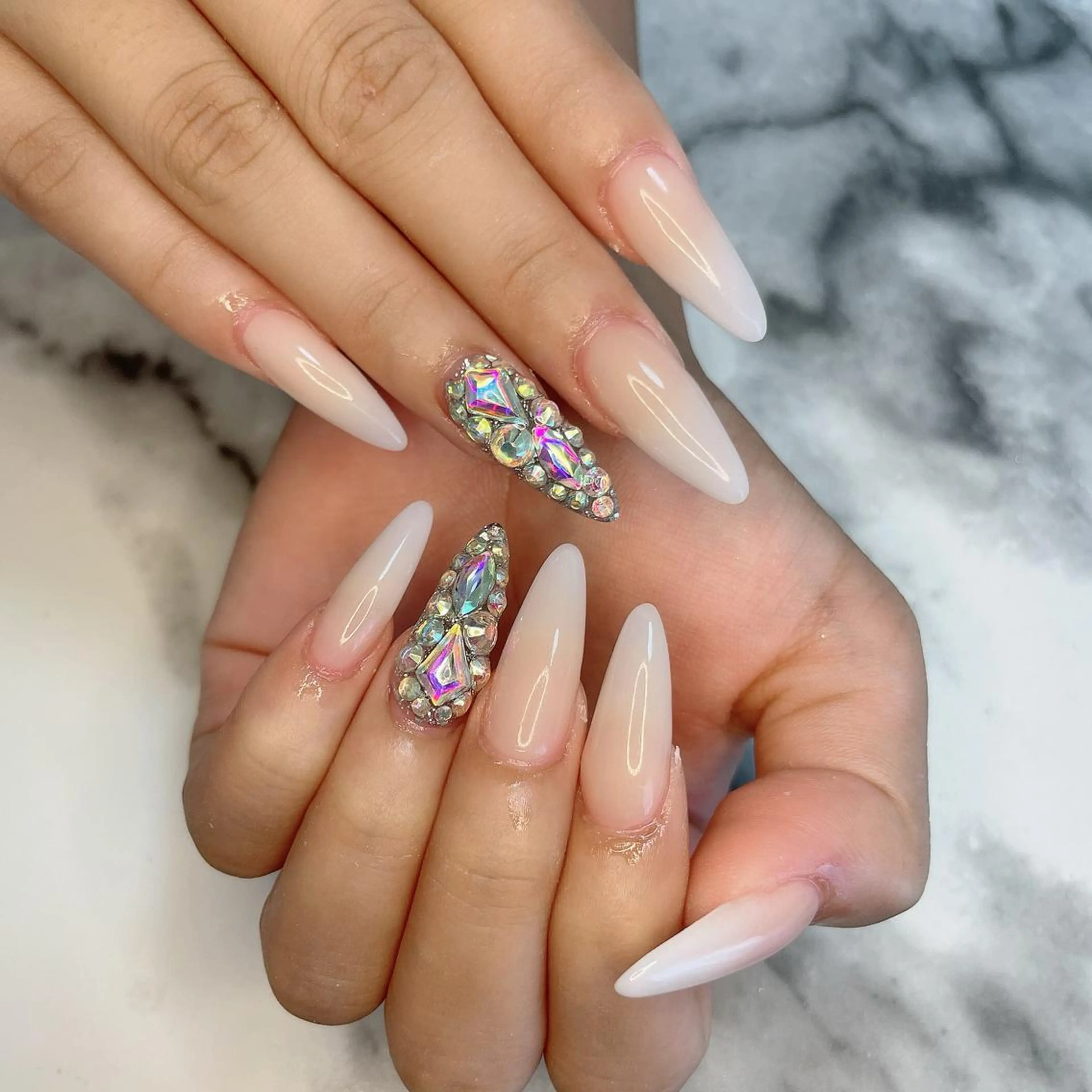 ネイル ハンドネイル salon de belnetta所属・kayo 💅のネイルデザイン