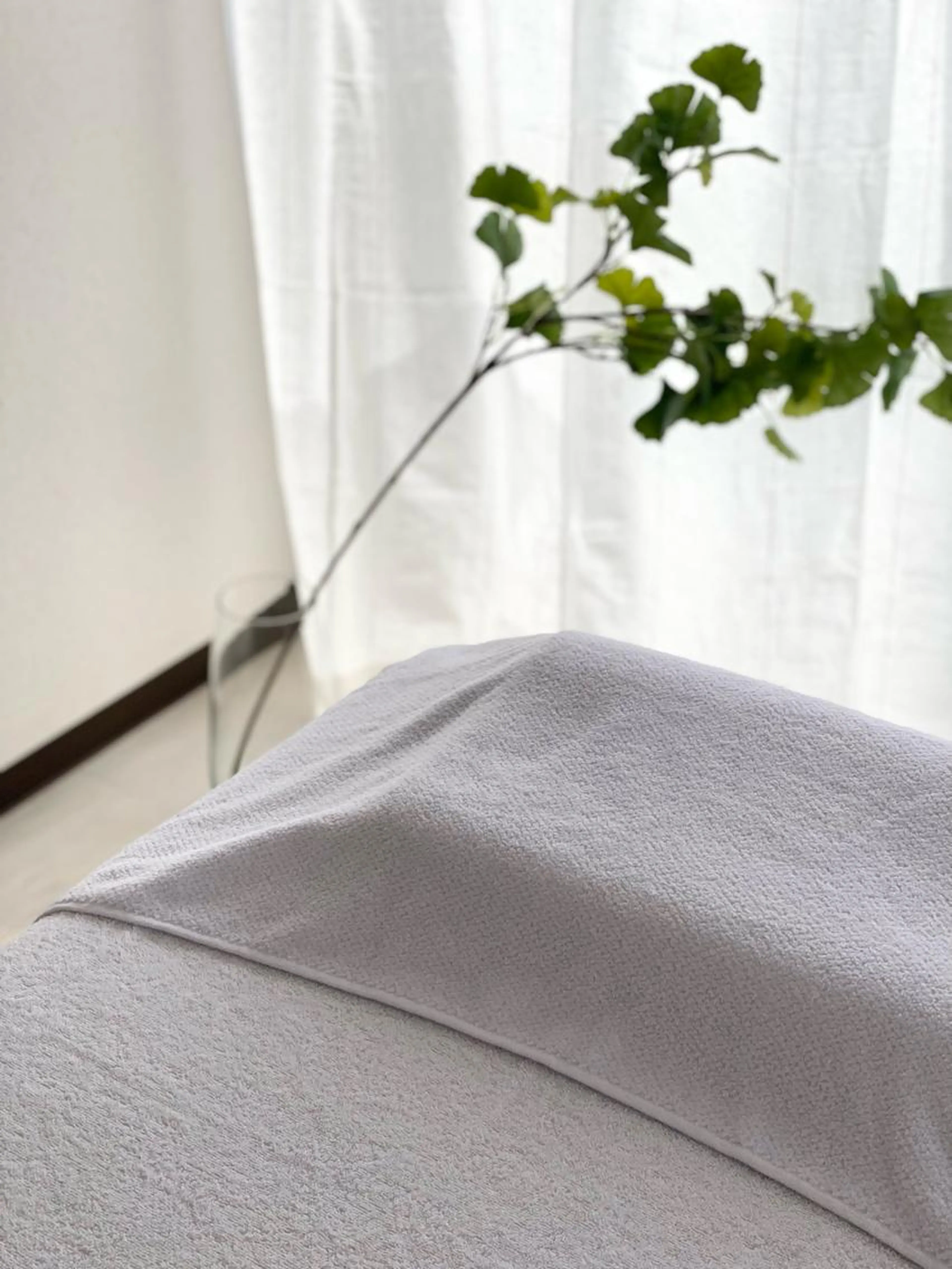 【エイジングケア/ハリ/弾力/艶/シミ】ポレーション導入＋小顔リンパ、首/肩/デコルテ付きの写真