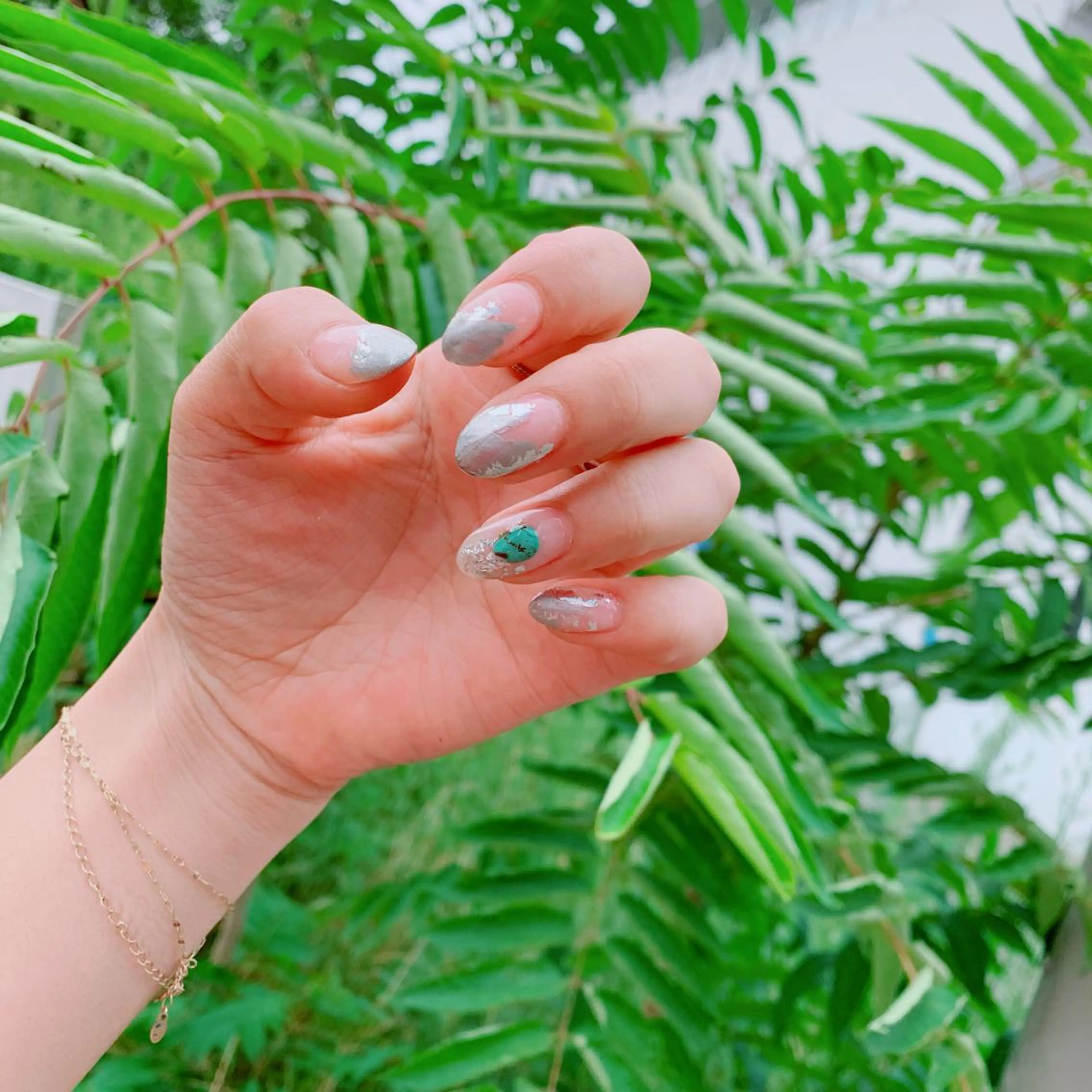 ネイル 【カメレオン】 上村 祥子のヘアスタイル