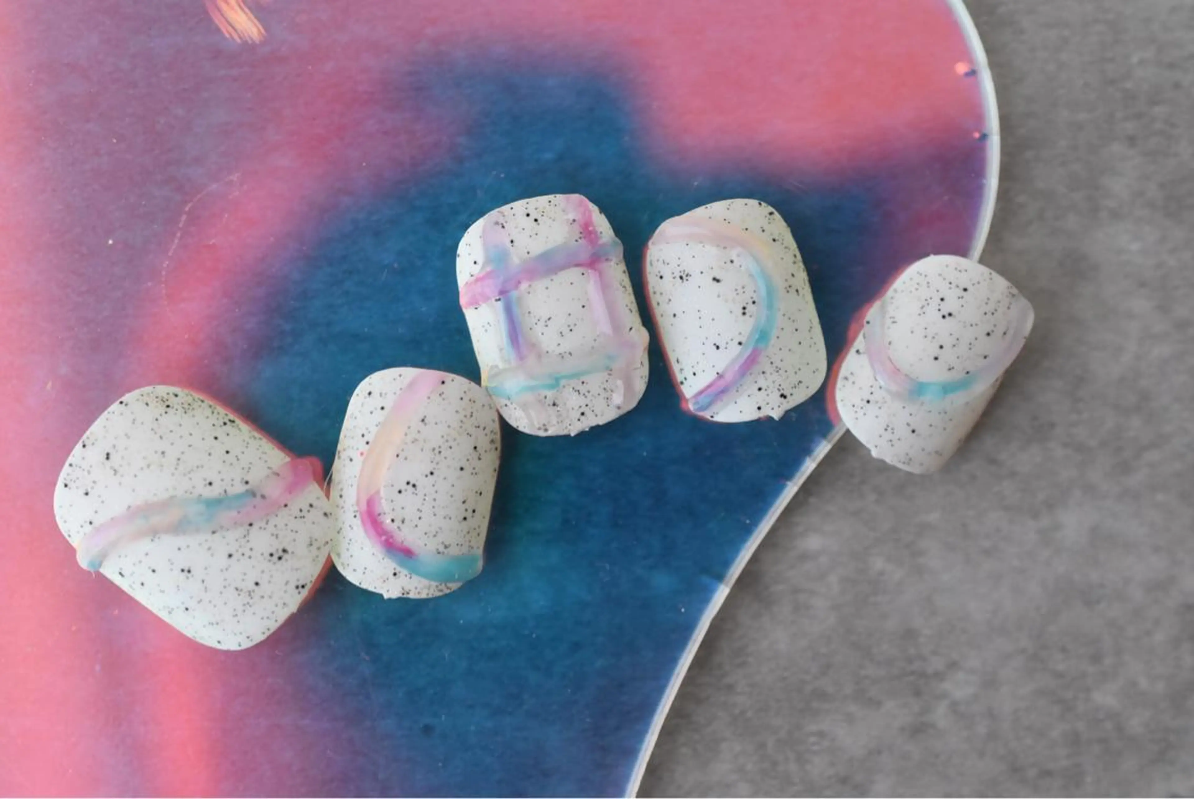 ショート カラー ヘアアレンジ ネイル Aayley(アイリー)Salon所属・Aayley アイリ―サロンのネイルデザイン