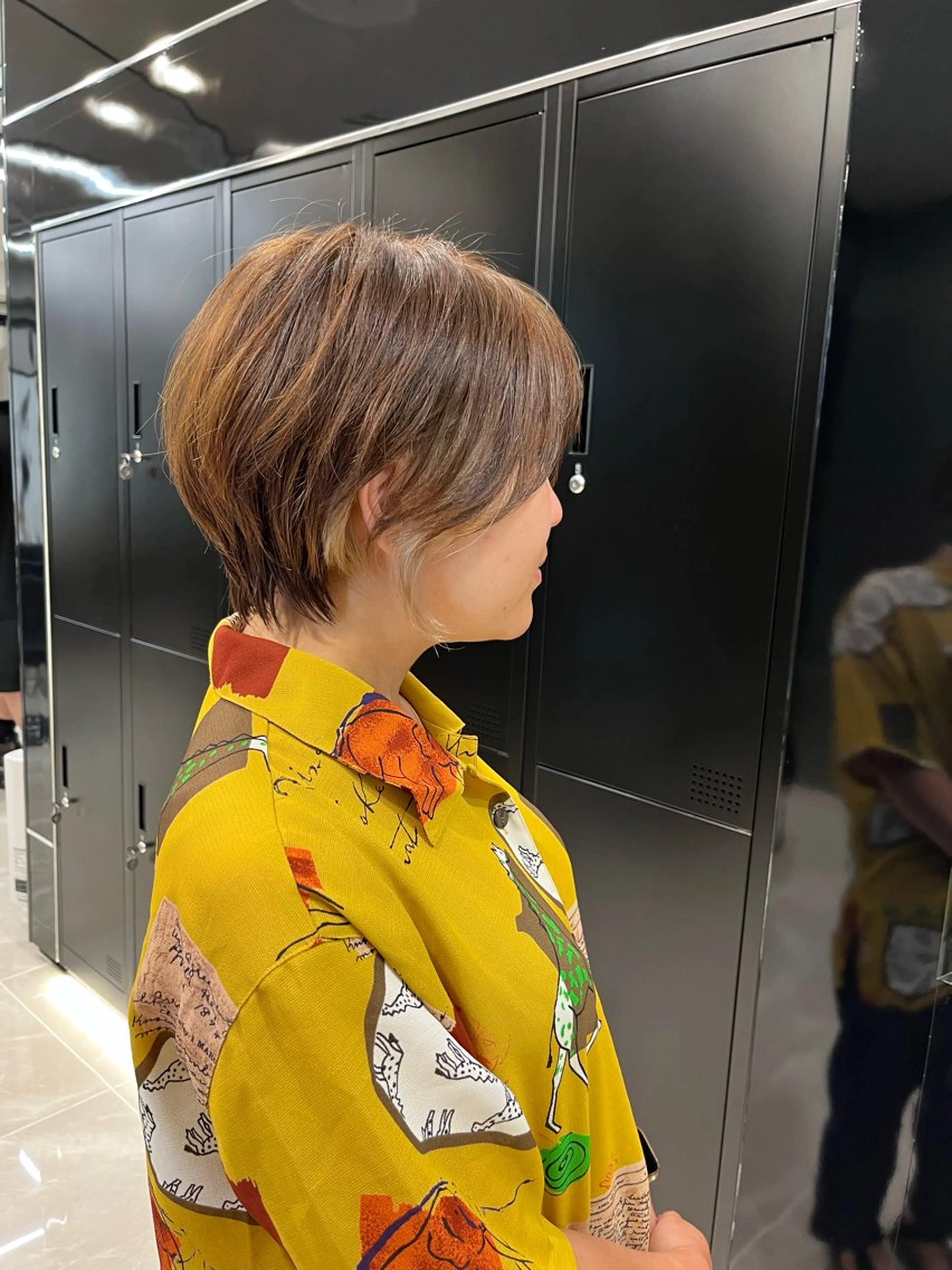 ショート ウスイマイコ カット/ケアカラーのヘアスタイル