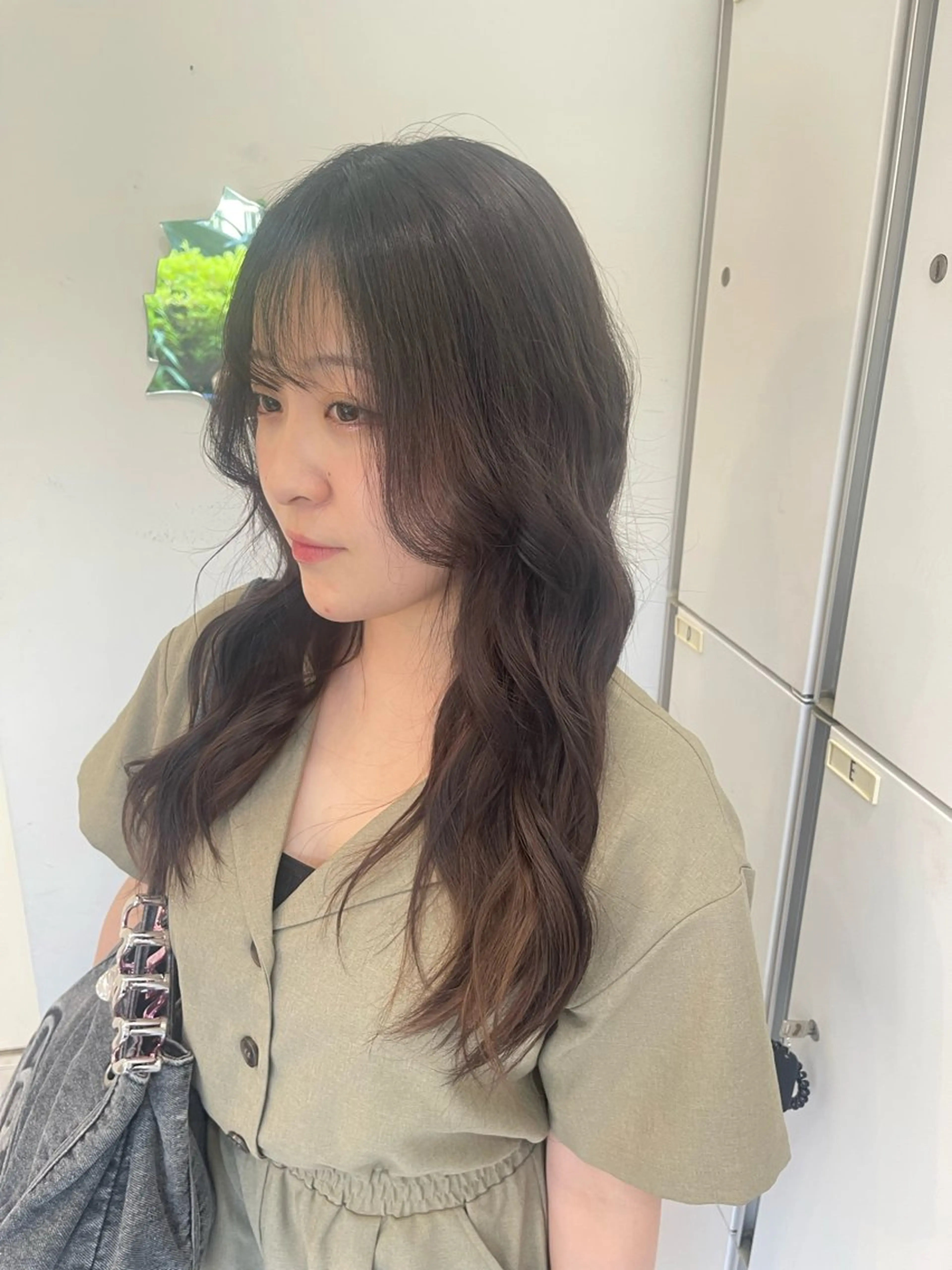 セミロング カラー HAIR&MAKE EARTH若葉台店所属・ICHIRI" 艶カラー/縮毛矯正のヘアスタイル