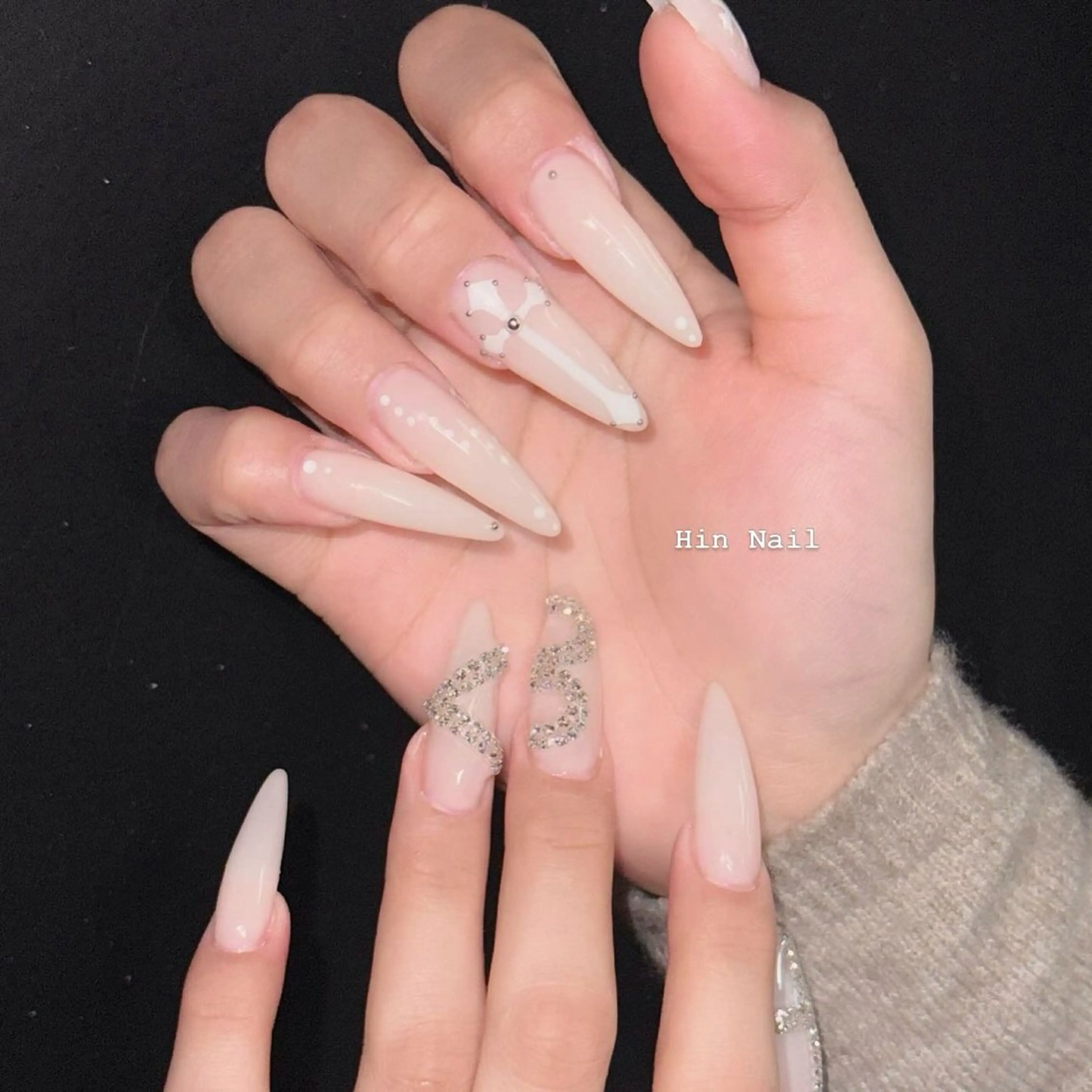 ネイル ハンドネイル HIN NAILのネイルデザイン