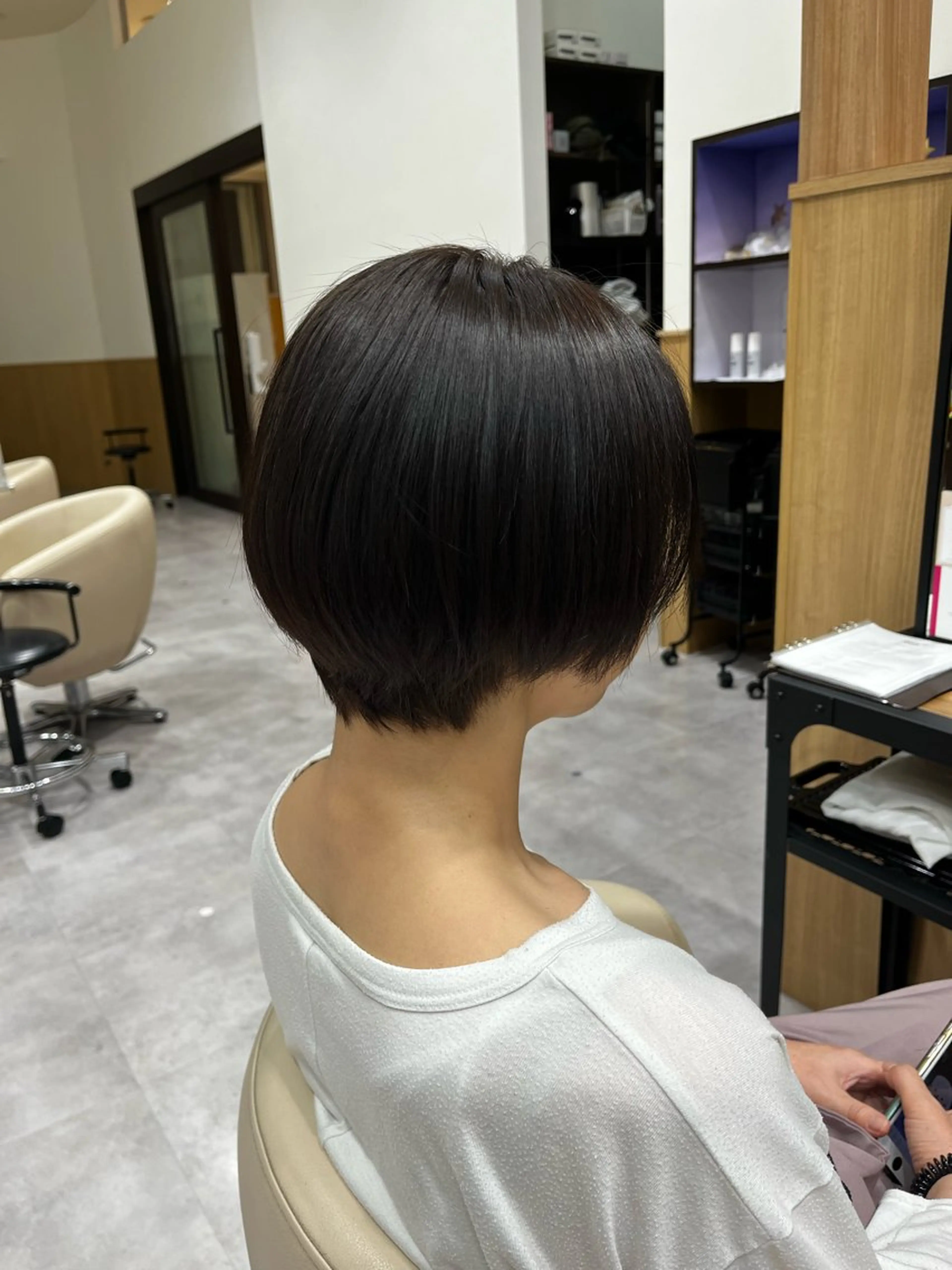 ショート 東條 早希のヘアスタイル
