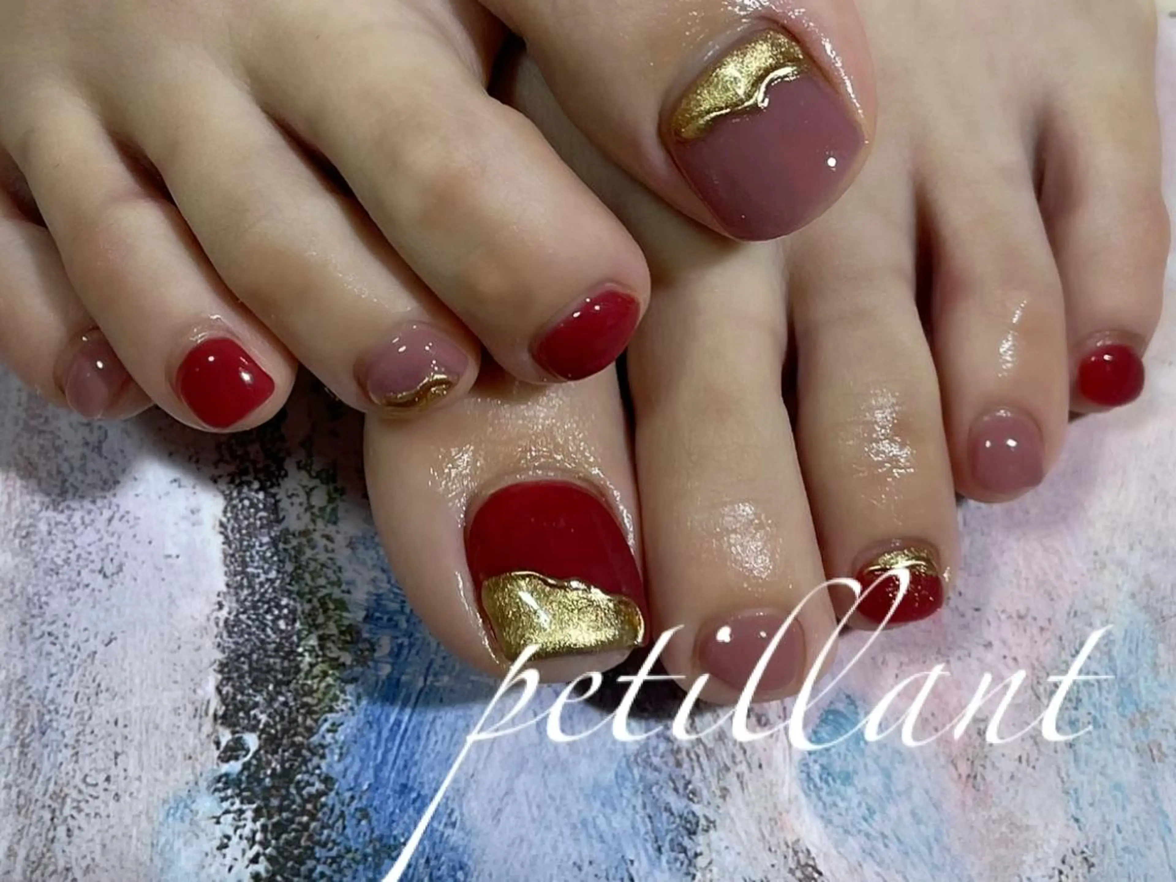 ネイル ミラーネイル フットネイル petillant所属・nail salon petillantのネイルデザイン