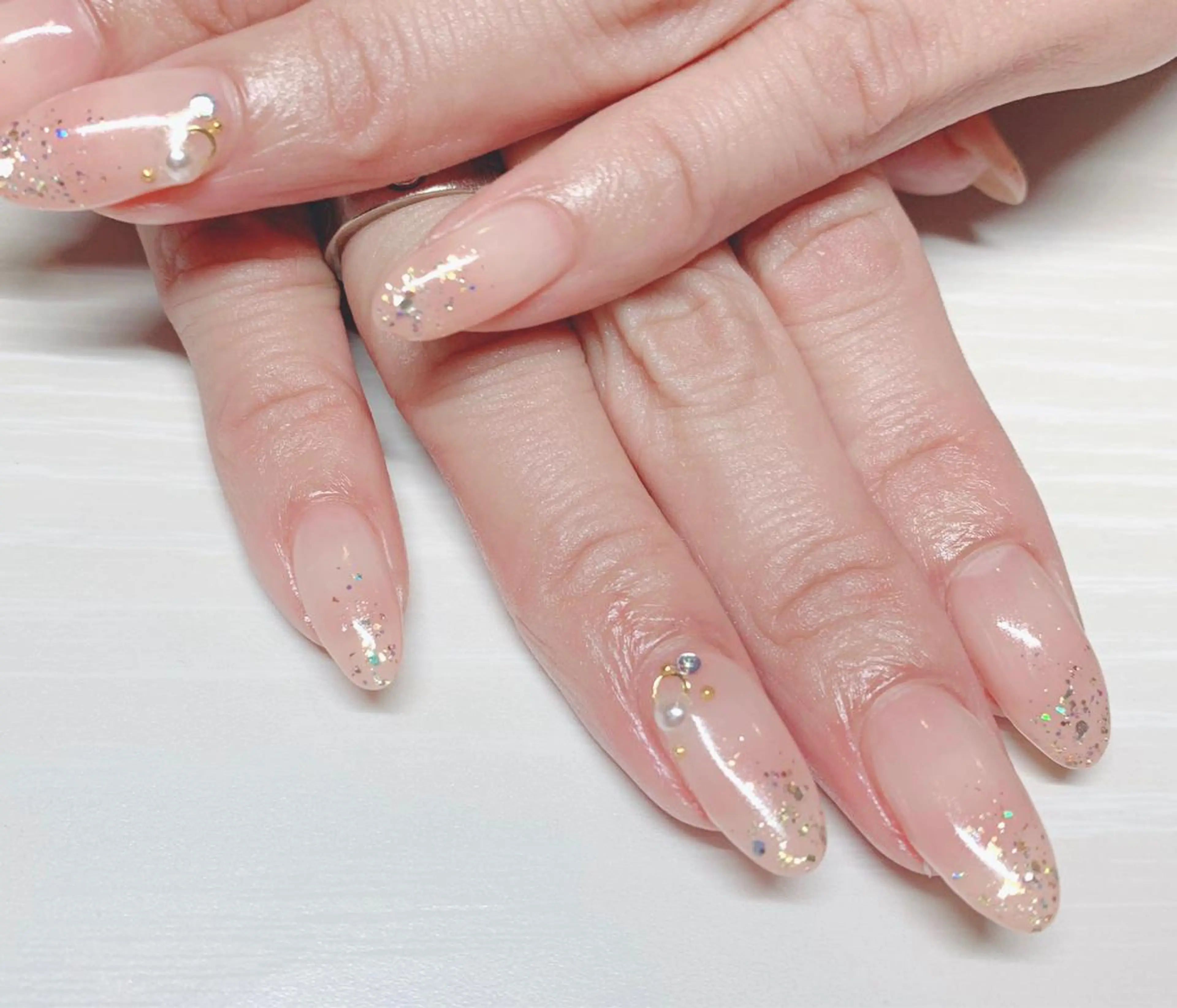 カラー ネイル グラデーションカラー グラデーション ハンドネイル Cozy_ ilumのネイルデザイン