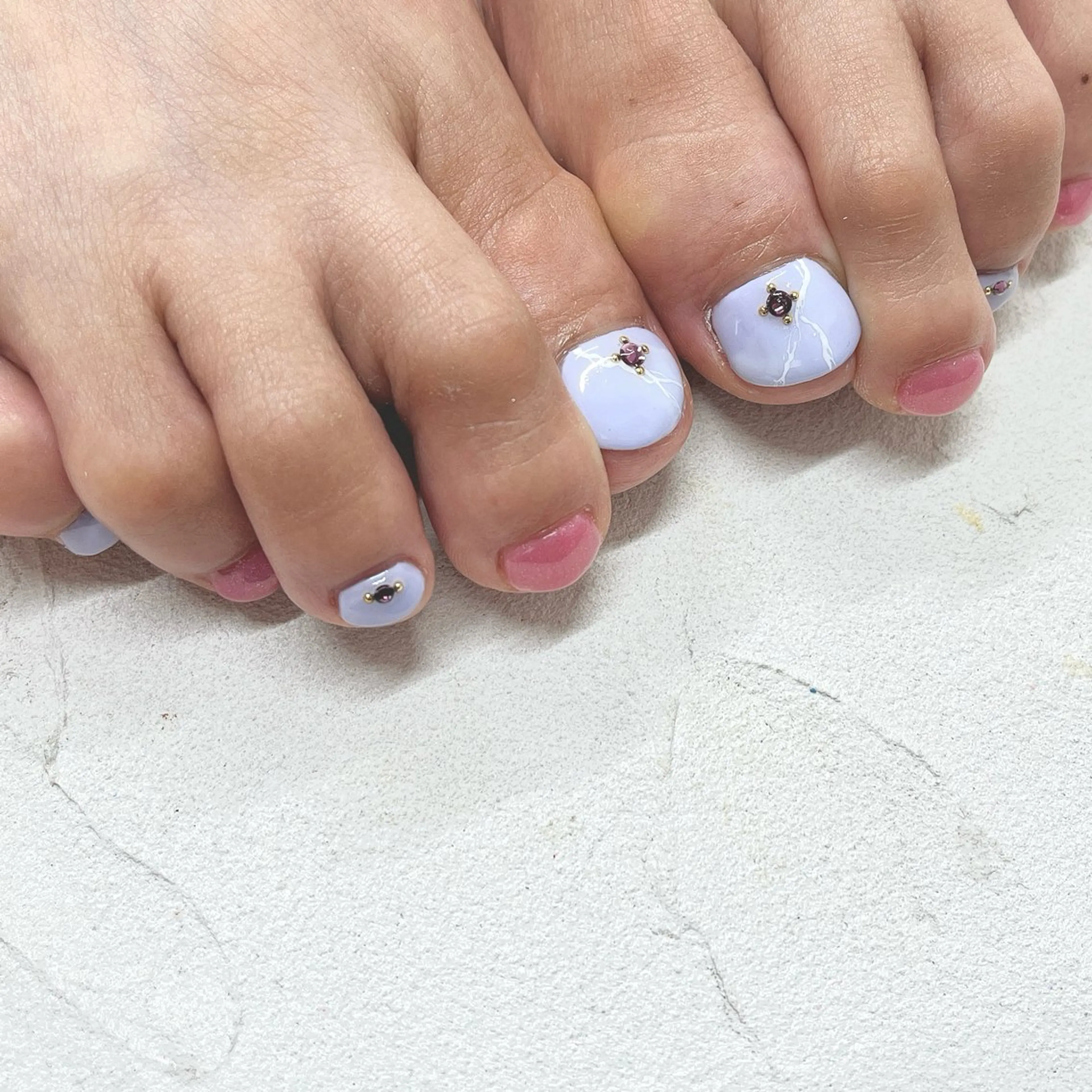 ネイル アートネイル フットネイル フレンチネイル ジェルネイル グラデーション Bianca市ヶ谷店 Aiuraのネイルデザイン