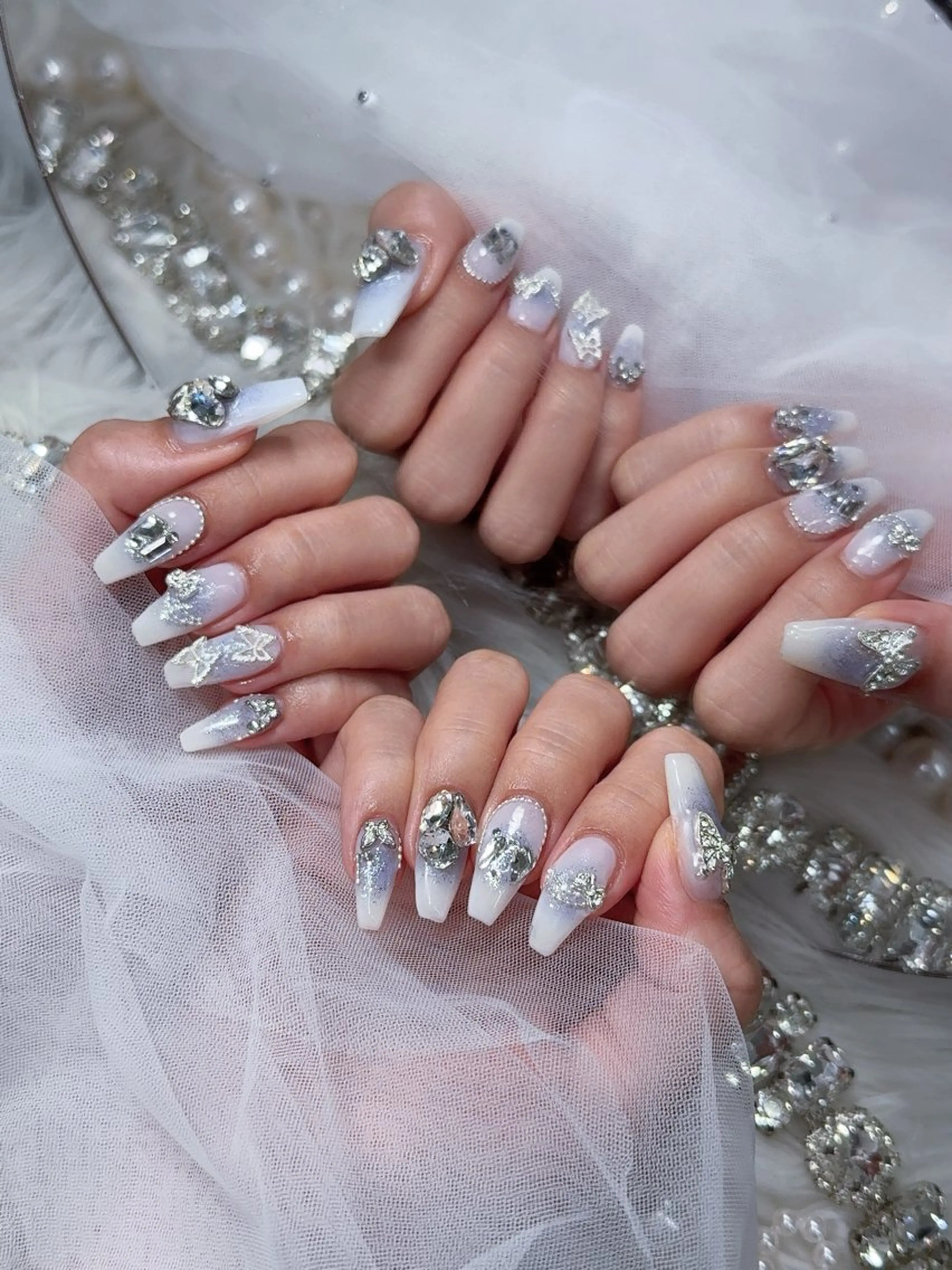 オフ込み🩷【ジェルド派手MAX】アートもパーツも10本やり放題♪の写真