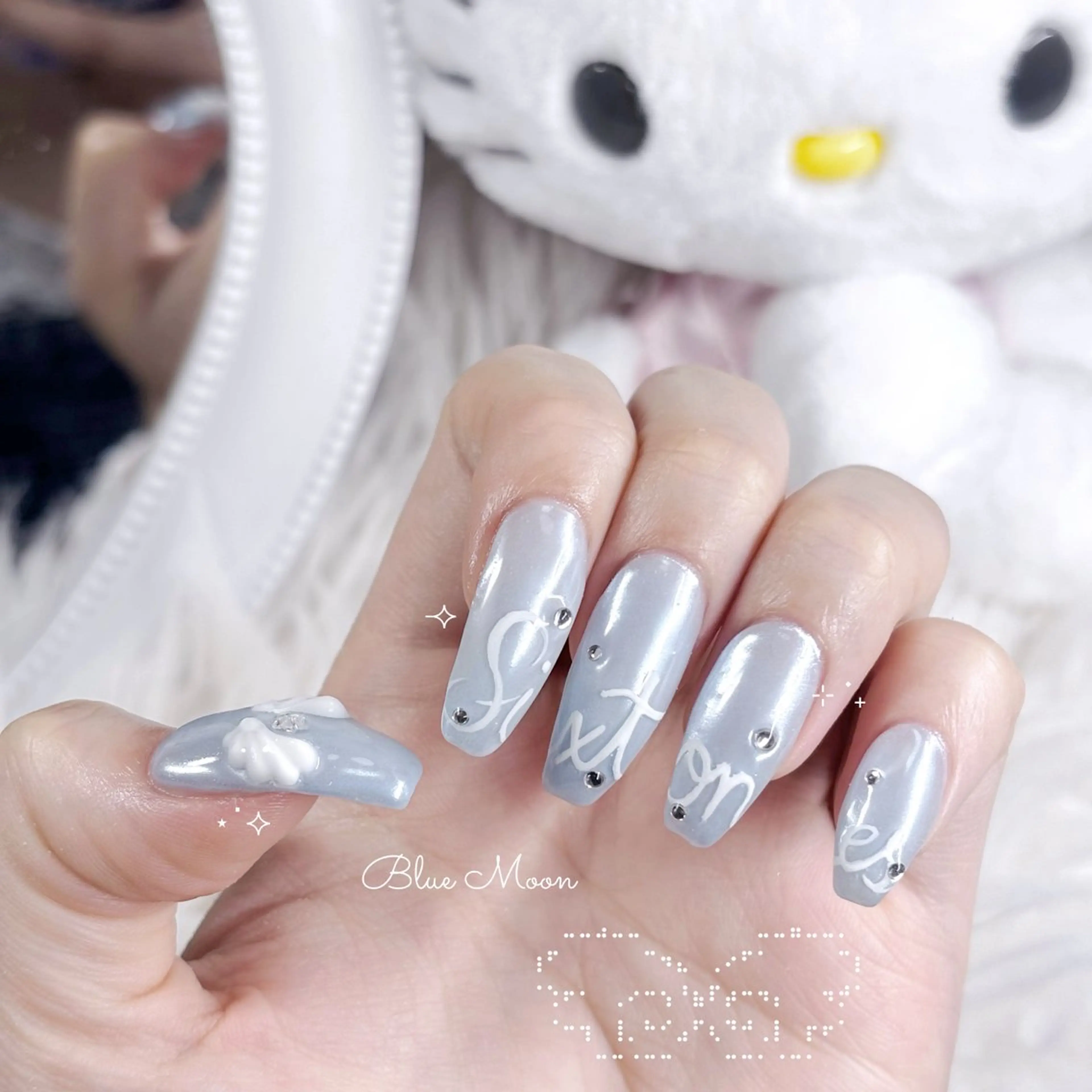 ネイル アートネイル ストーンネイル ハンドネイル フットネイル ハンドケア nail salon Blue Moonのネイルデザイン