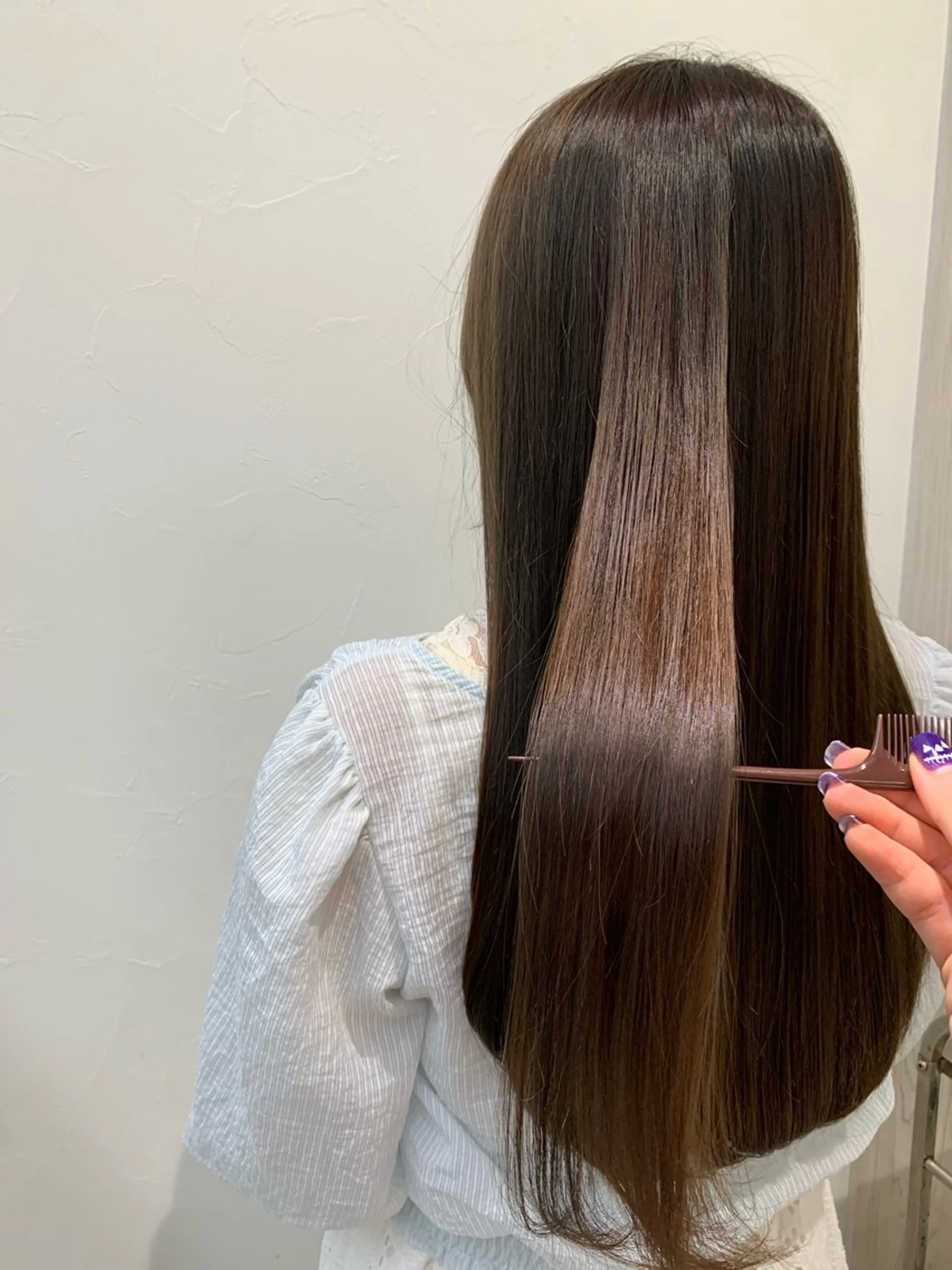 ロング トリートメント 酸熱トリートメント 髪質改善×艶カラー Haruのヘアスタイル