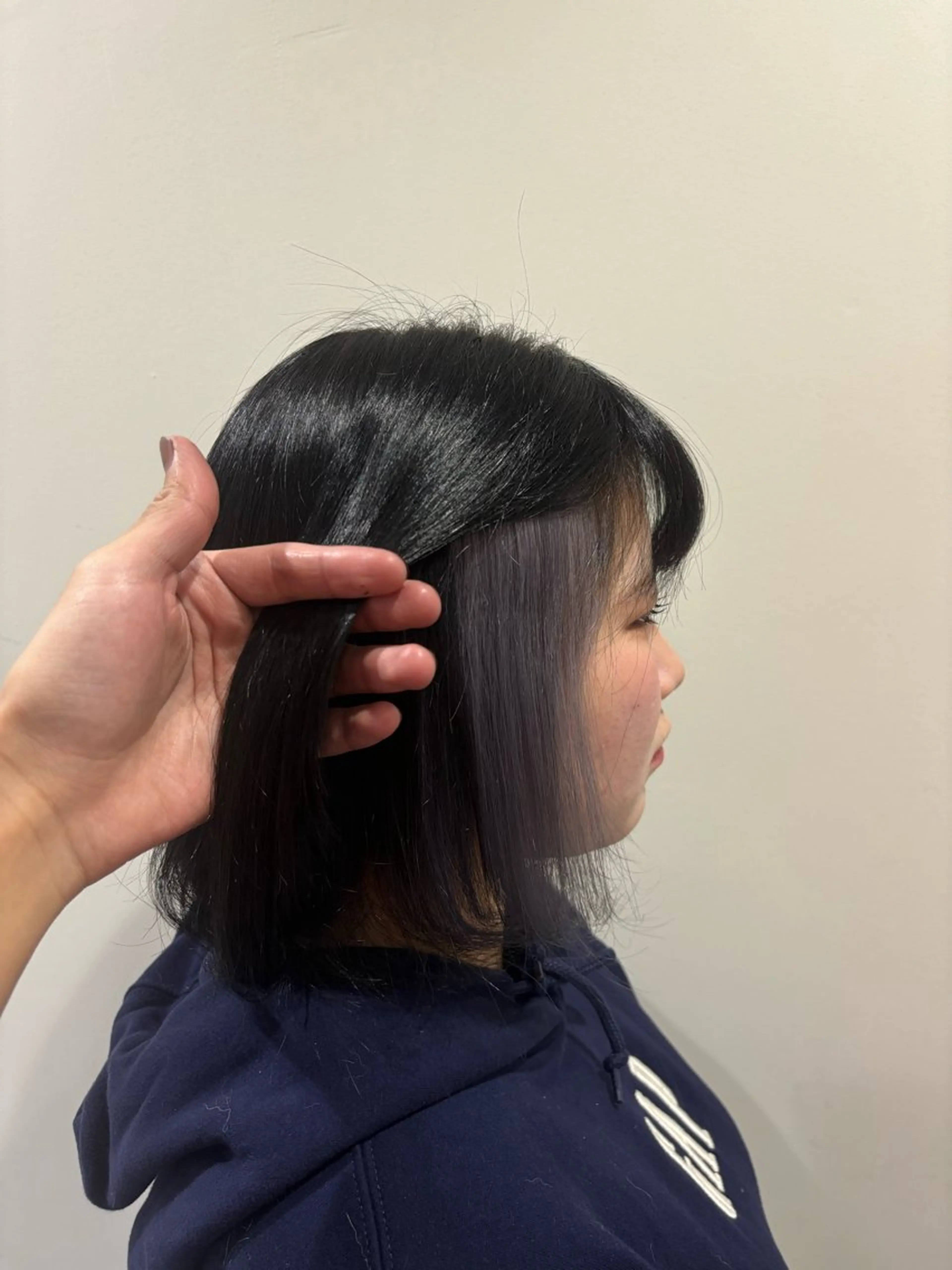 セミロング カラー ブリーチ予約率90% 以上✨森山陽向のヘアスタイル