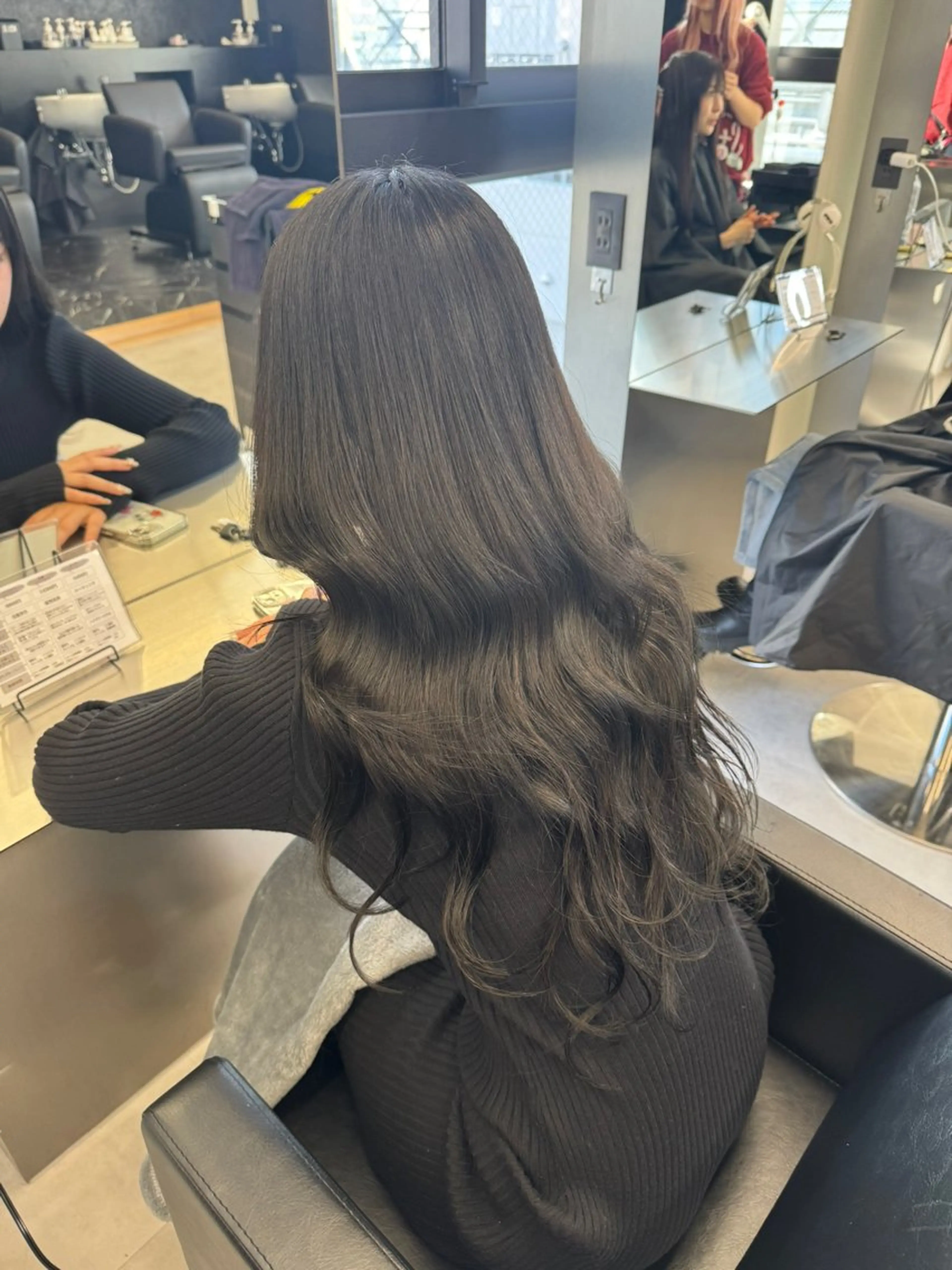 ロング カラー ブリーチ ダークグレー ダークグレージュ グレージュ ブリーチなしカラー ヘアカラー エクステ エクステ/ベージュ 韓国ヘア/KENTAのヘアスタイル