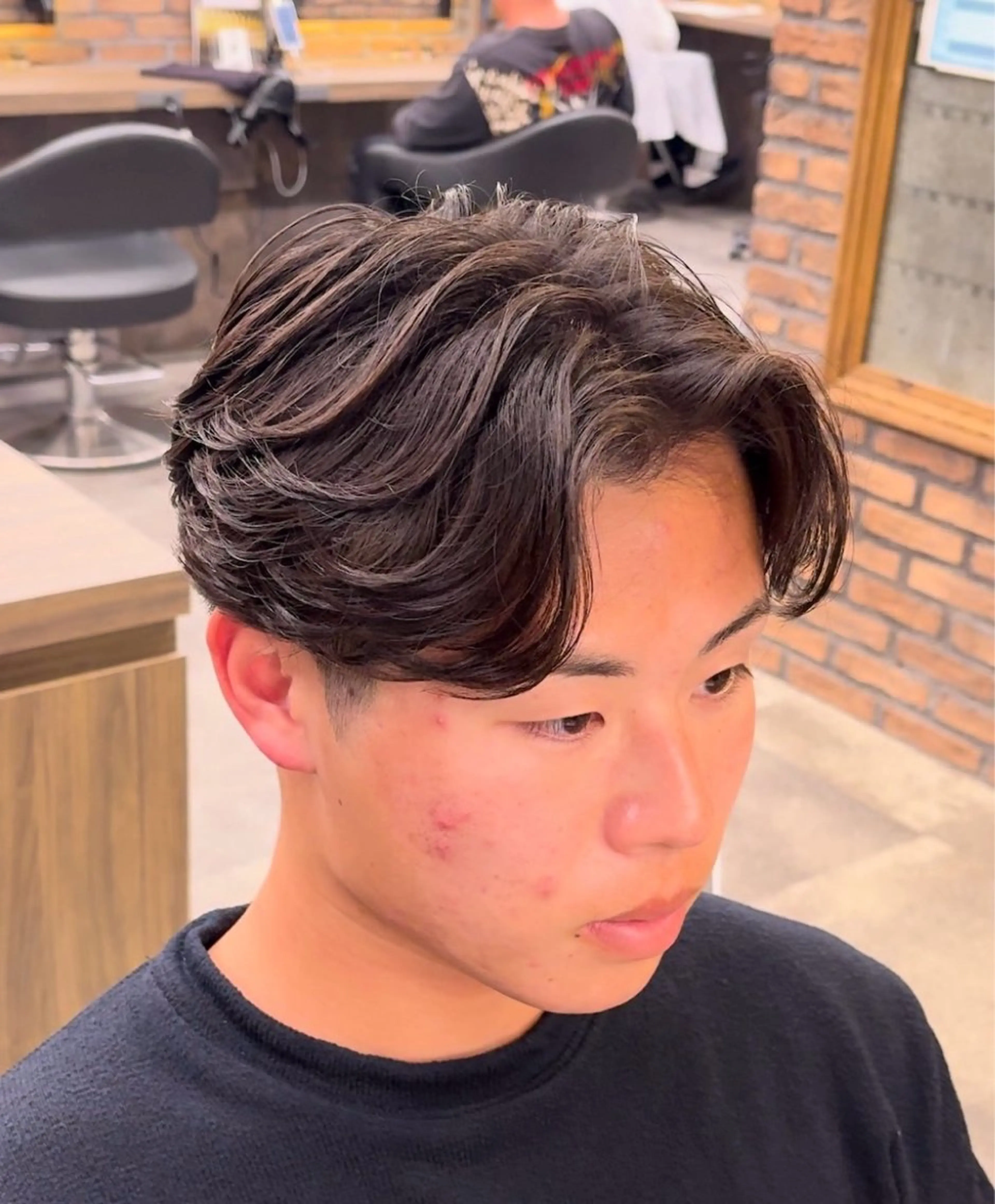 パーマ メンズ フェザーパーマ メンズパーマ センターパート/フェ ザー🔥SHUYAのヘアスタイル