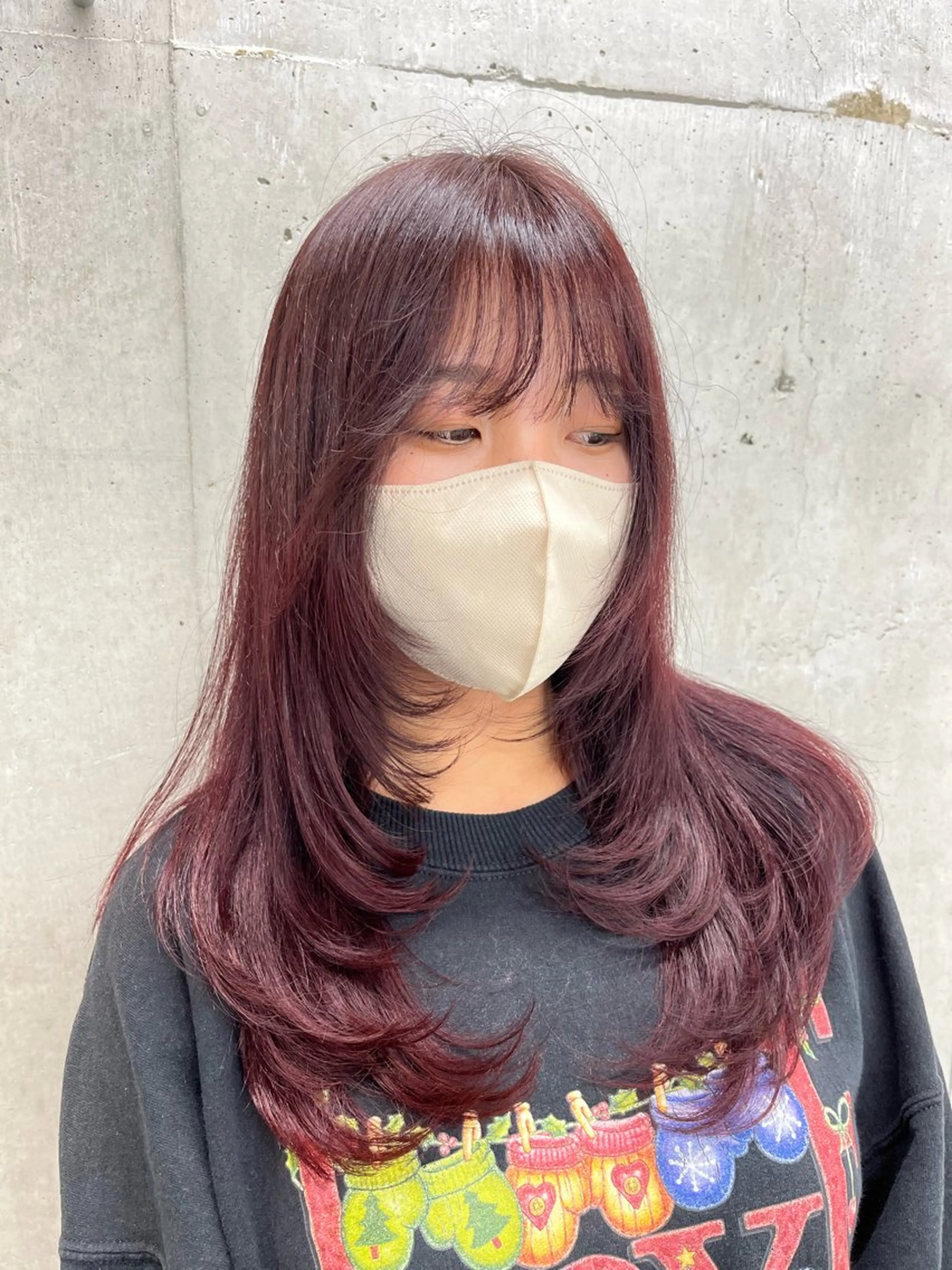 セミロング カラー 黒髪 ボルドーカラー レイヤーカット メンズ特化/パーマ/ 骨格矯正カット/真人のヘアスタイル