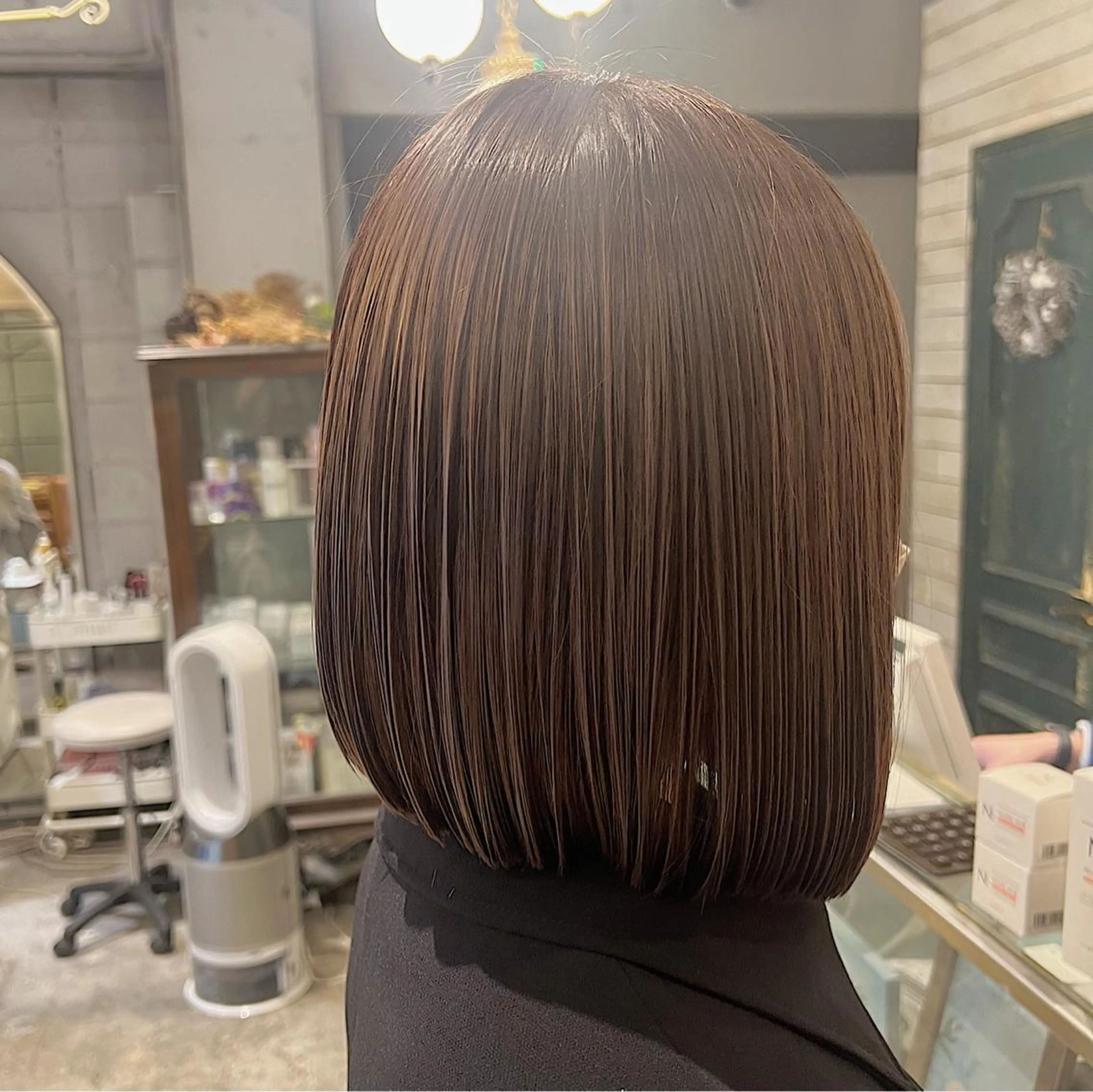 ショート ボブ ハイライト ハイライト／レイヤー 木下翔太のヘアスタイル