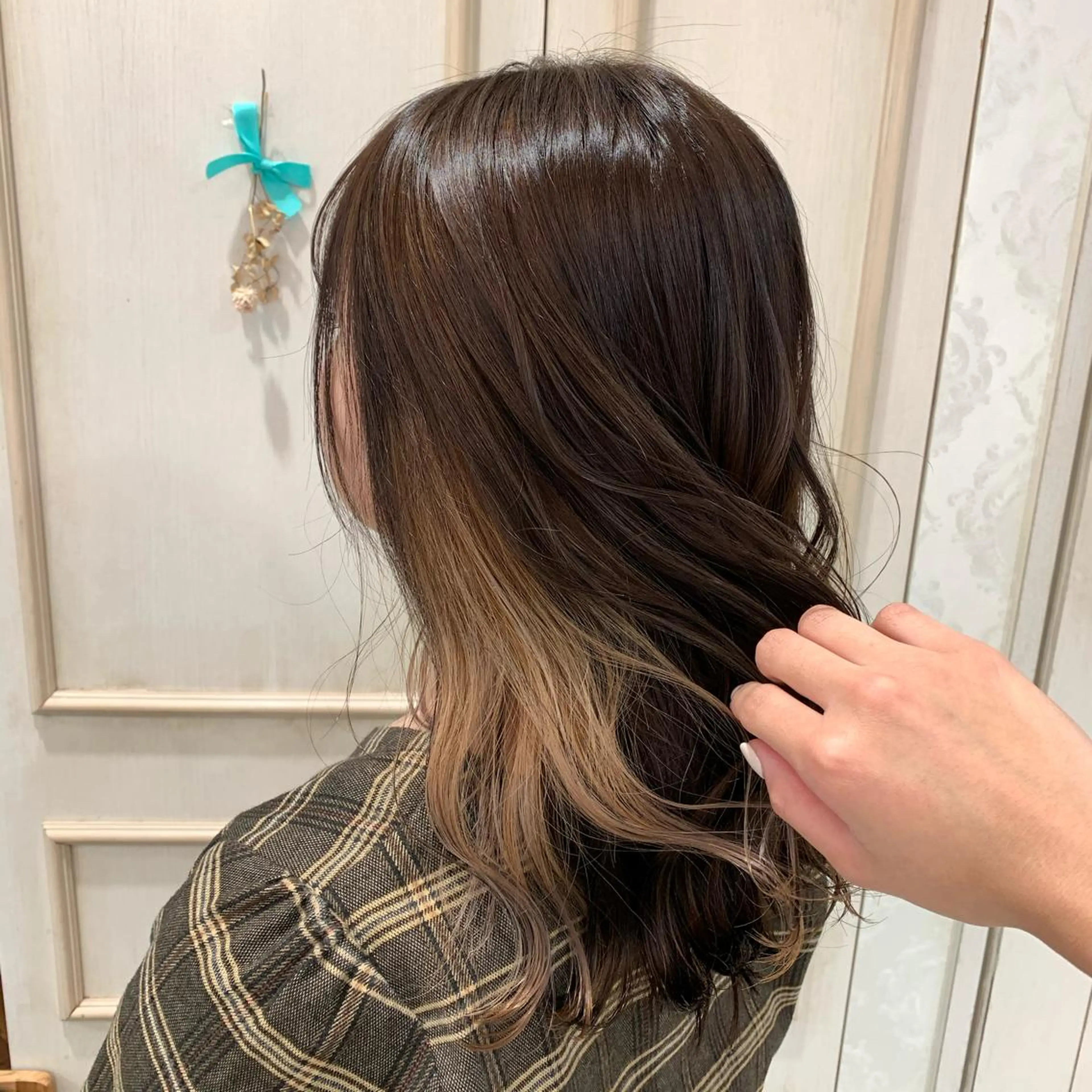 カラー インナーカラー サソウ ユリエ🥥のヘアスタイル