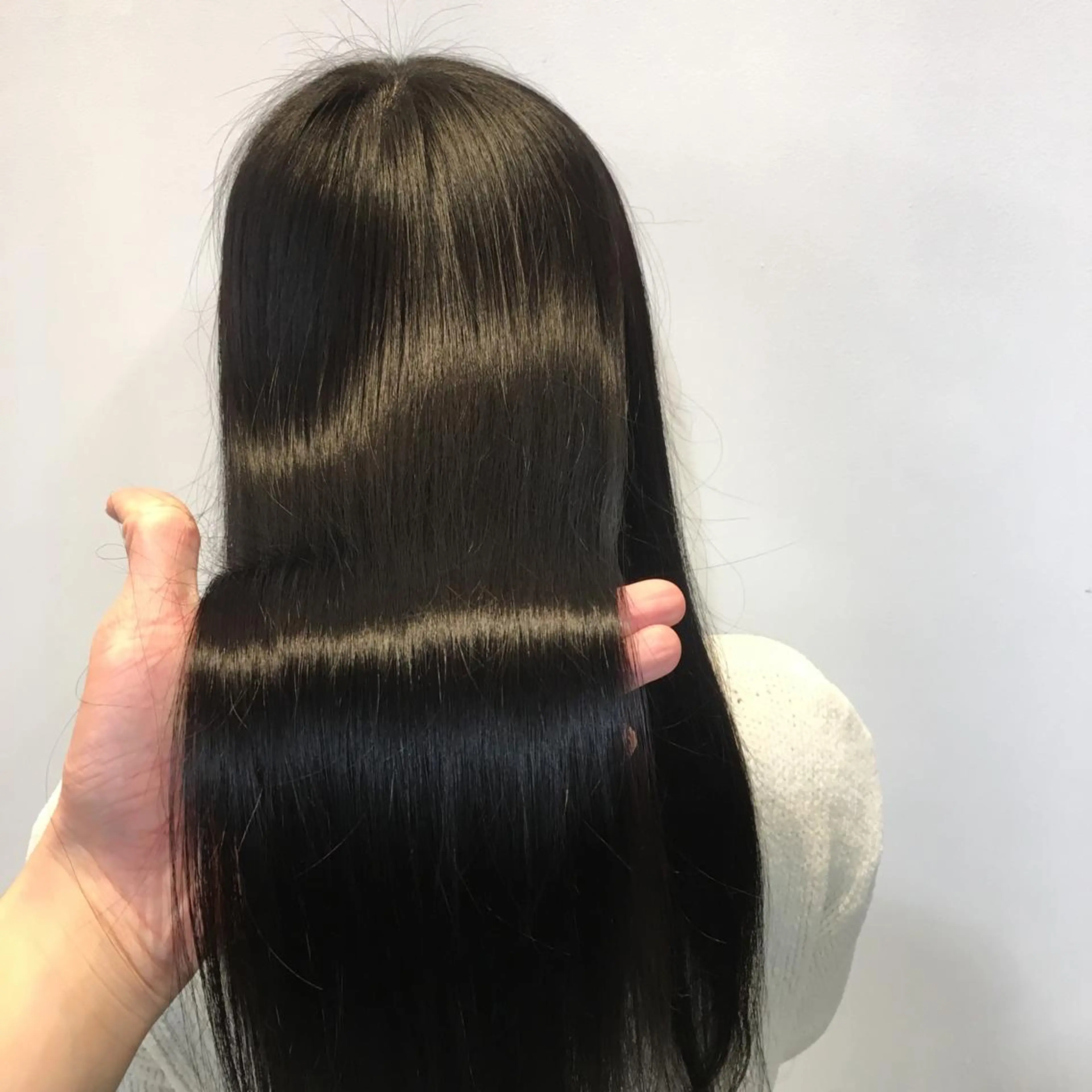 ロング カラー メンズ眉毛ITSUK Iメンズ専門　新宿の眉毛・アイブロウイメージ